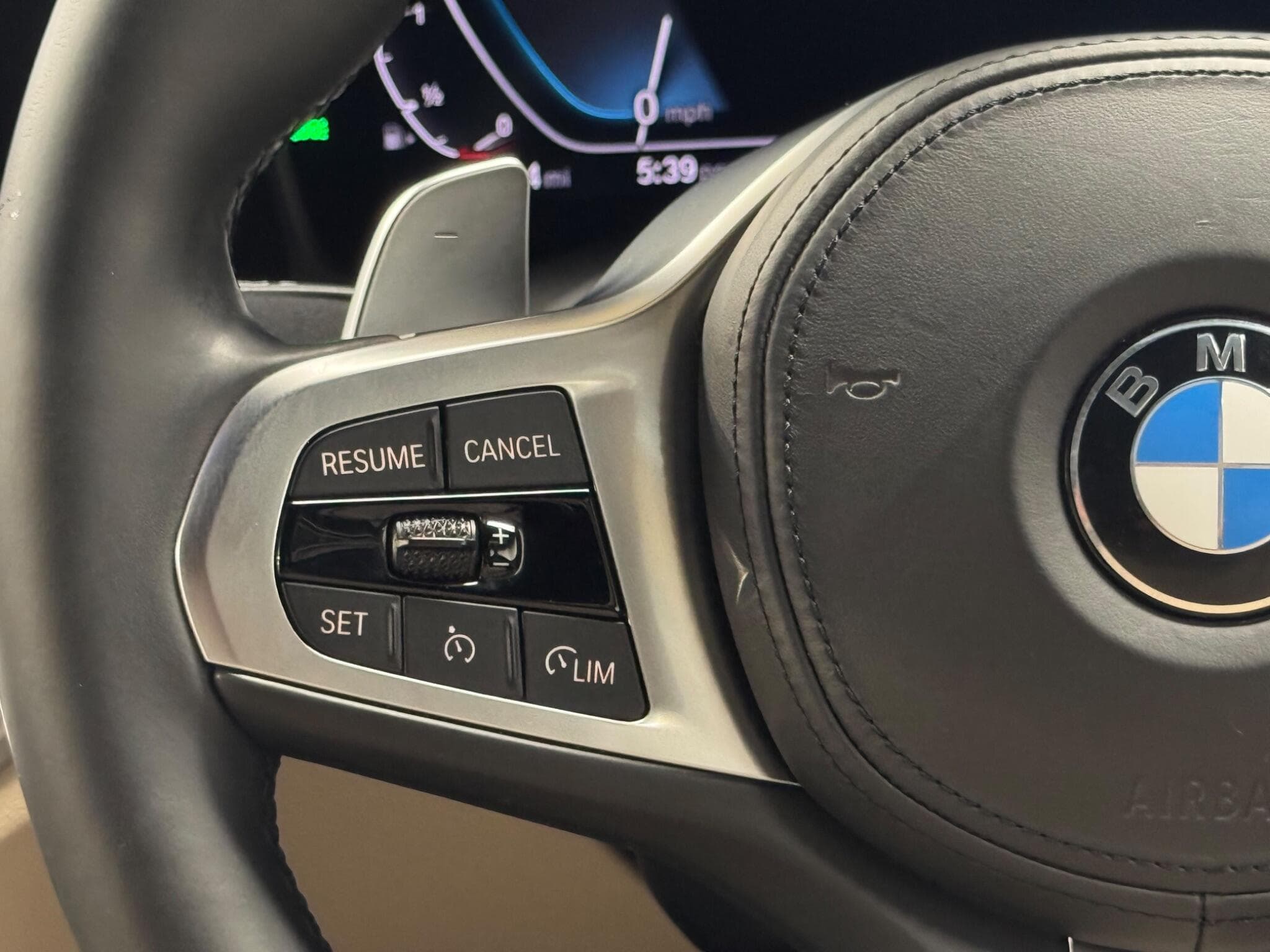 2020 BMW 3 Series - Thumbnail 25