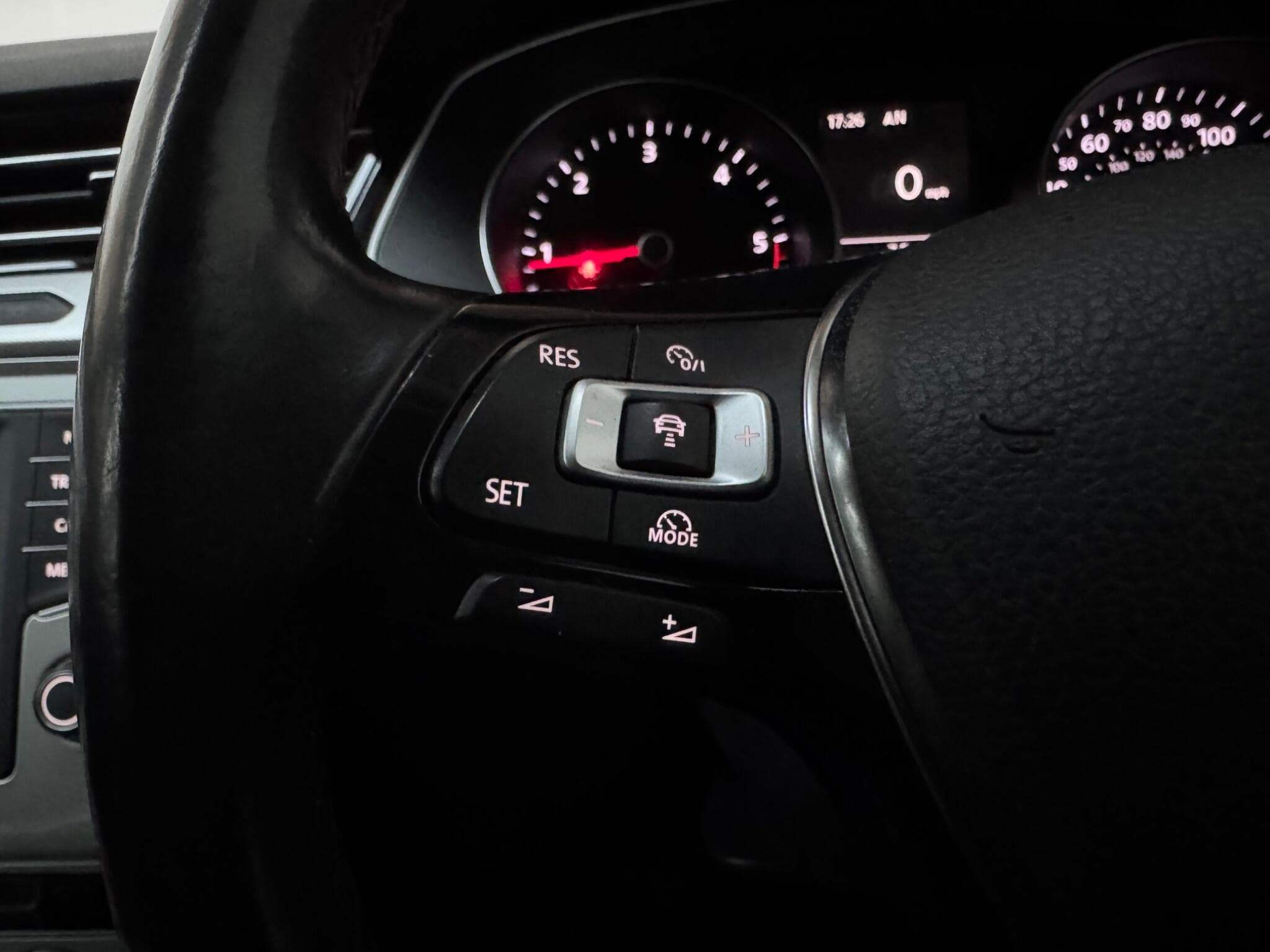 2015 Volkswagen Passat - Thumbnail 20