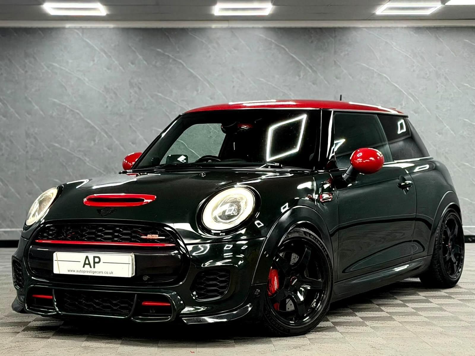 2015 MINI Hatch - Thumbnail 4