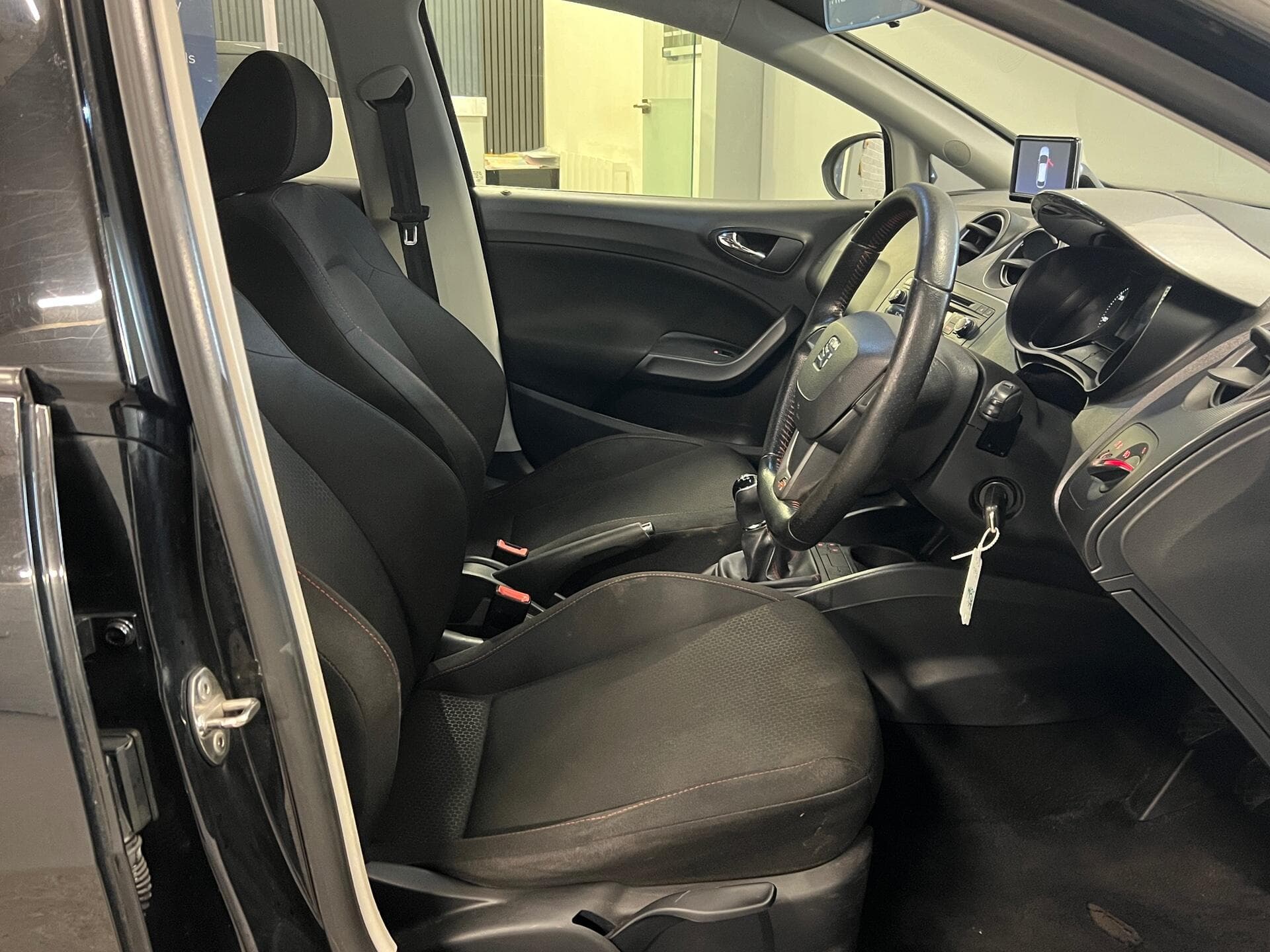 2015 SEAT Ibiza - Thumbnail 17