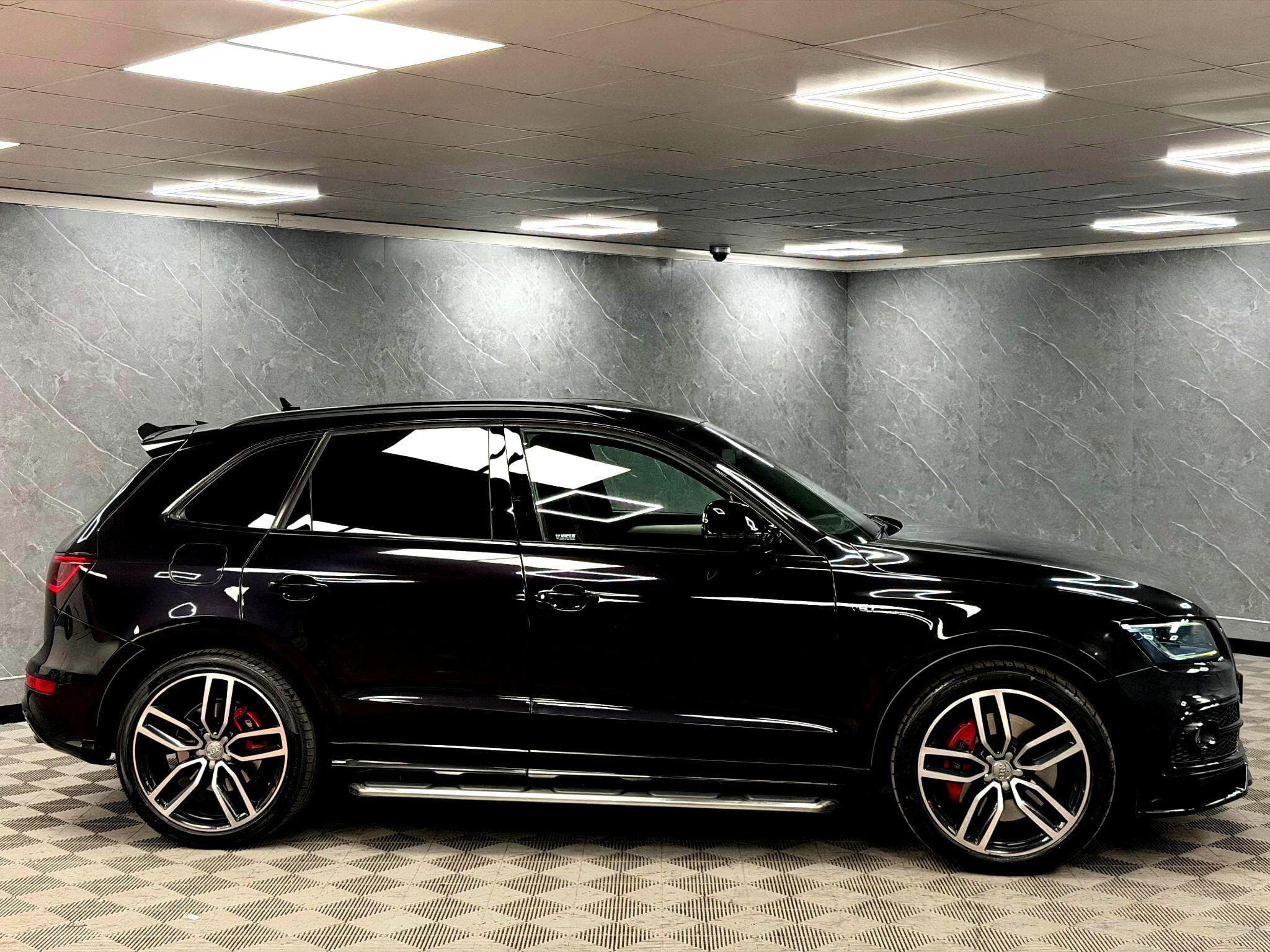 2016 Audi SQ5 - Thumbnail 28