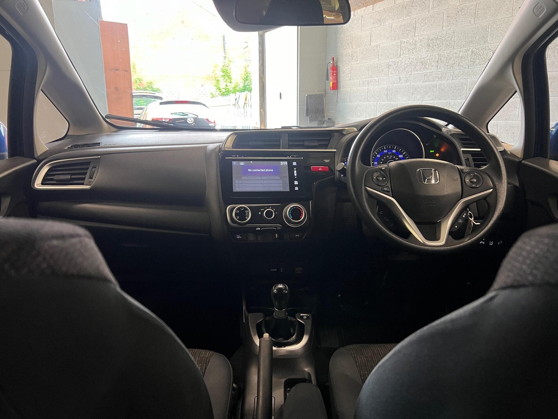 2016 Honda Jazz - Thumbnail 38