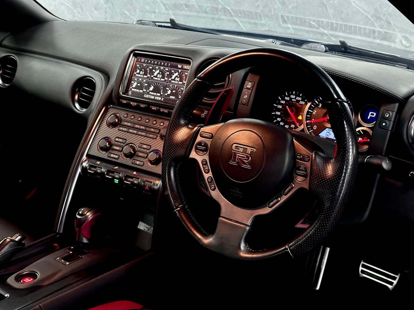 2012 Nissan GT-R - Thumbnail 5