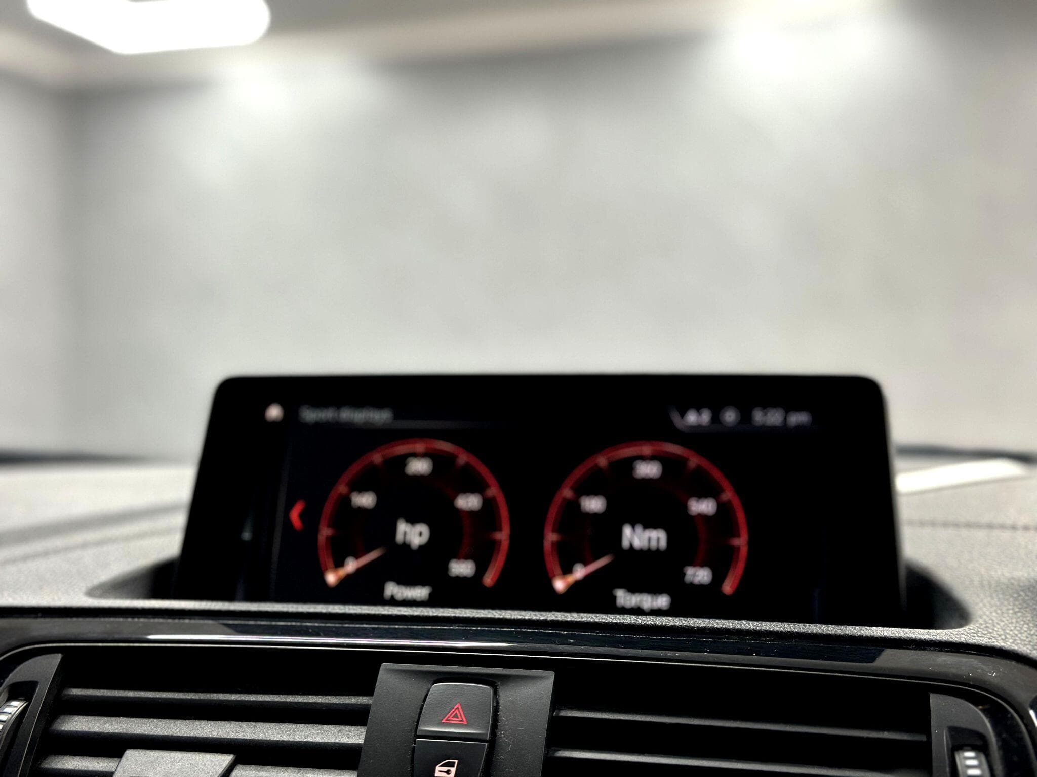 2018 BMW 1 Series - Thumbnail 35