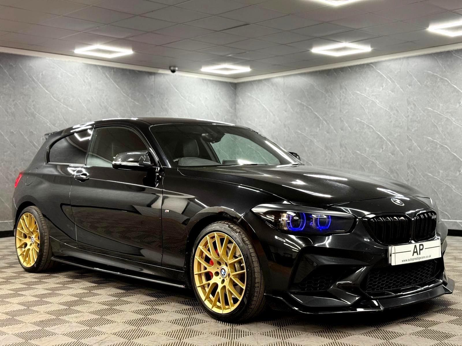 2017 BMW 1 Series - Thumbnail 10