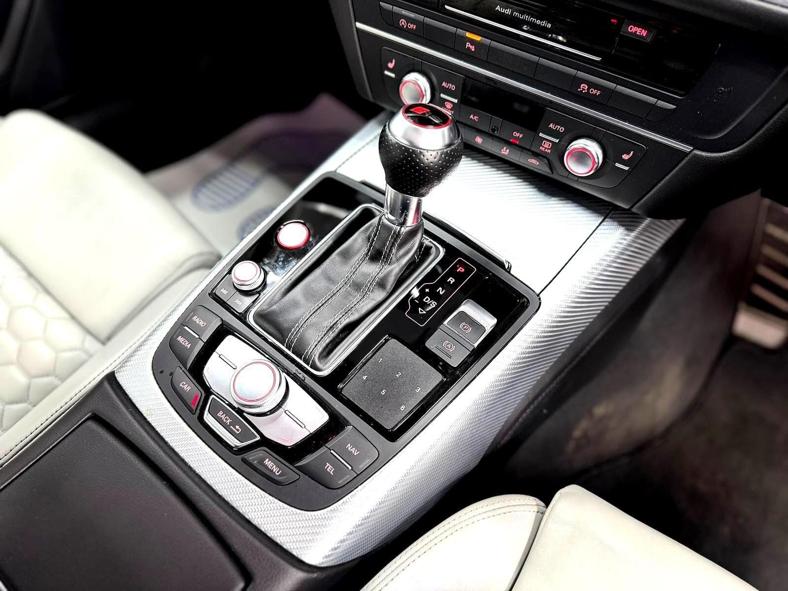 2017 Audi RS6 Avant - Thumbnail 41