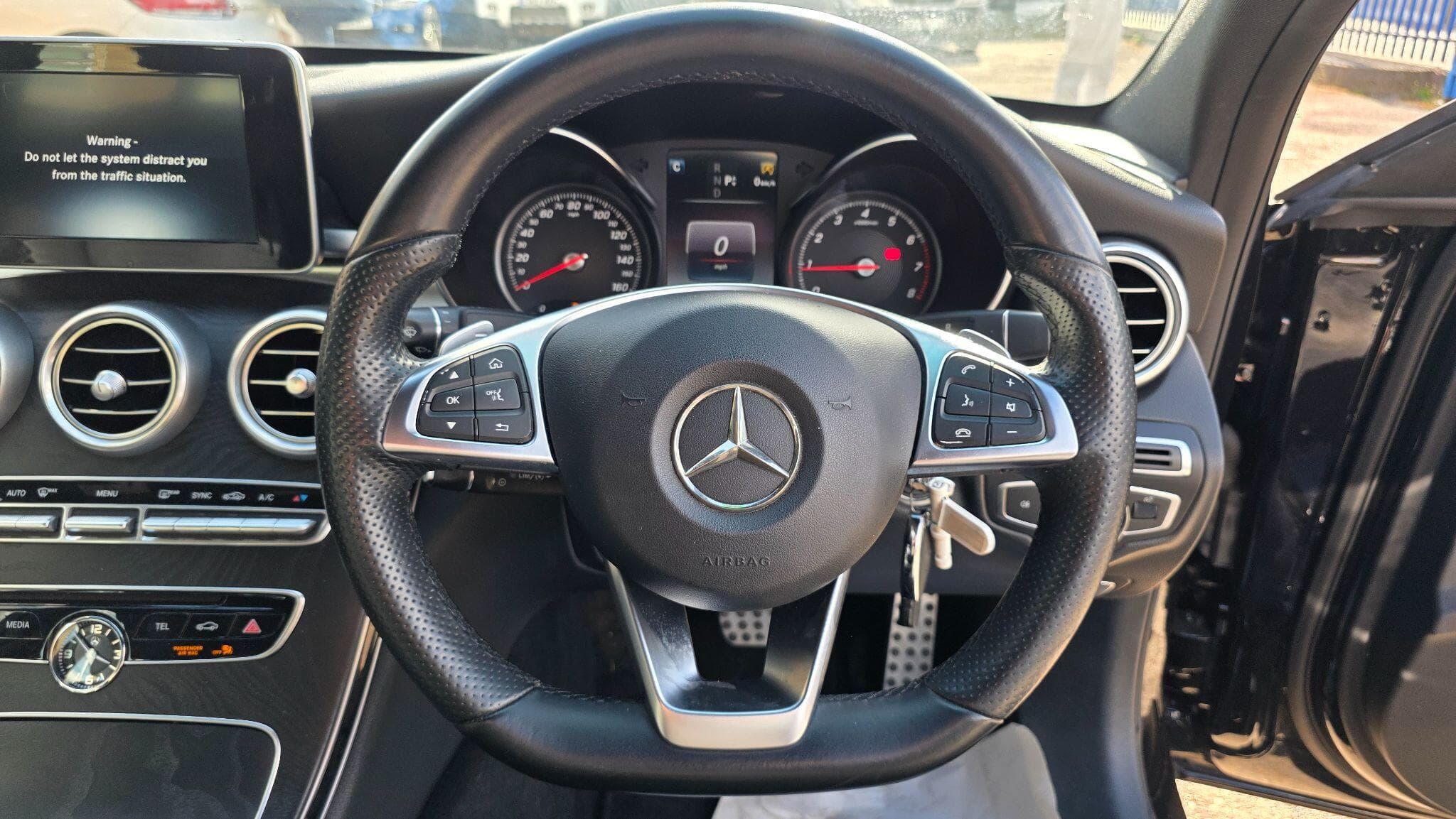 2016 Mercedes-Benz C Class - Thumbnail 10
