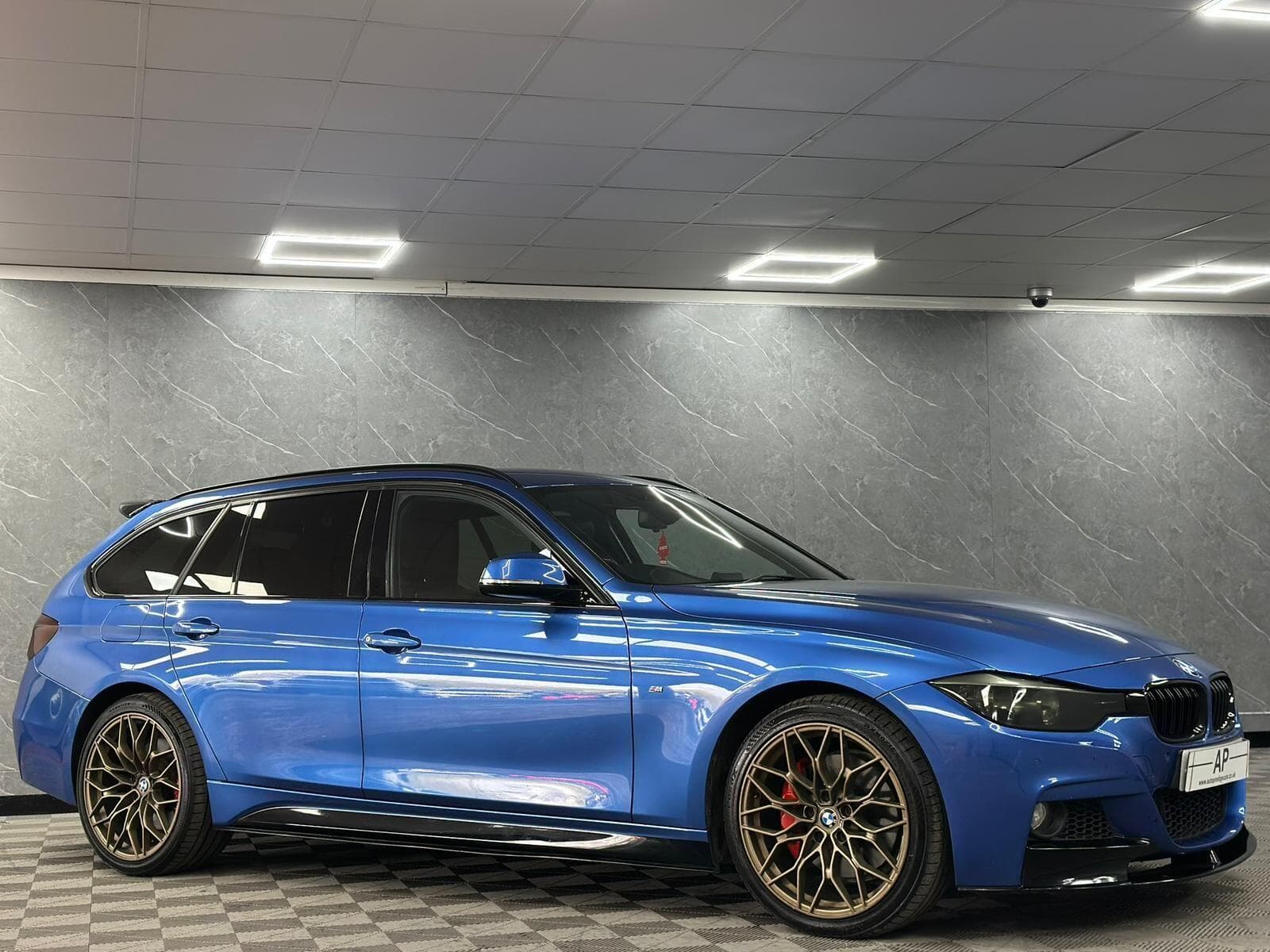 2015 BMW 3 Series - Main