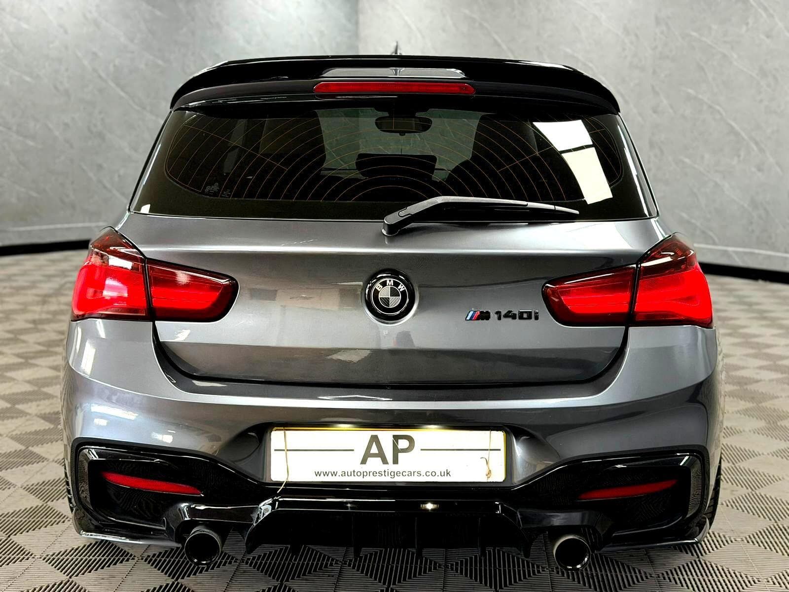 2017 BMW 1 Series - Thumbnail 19