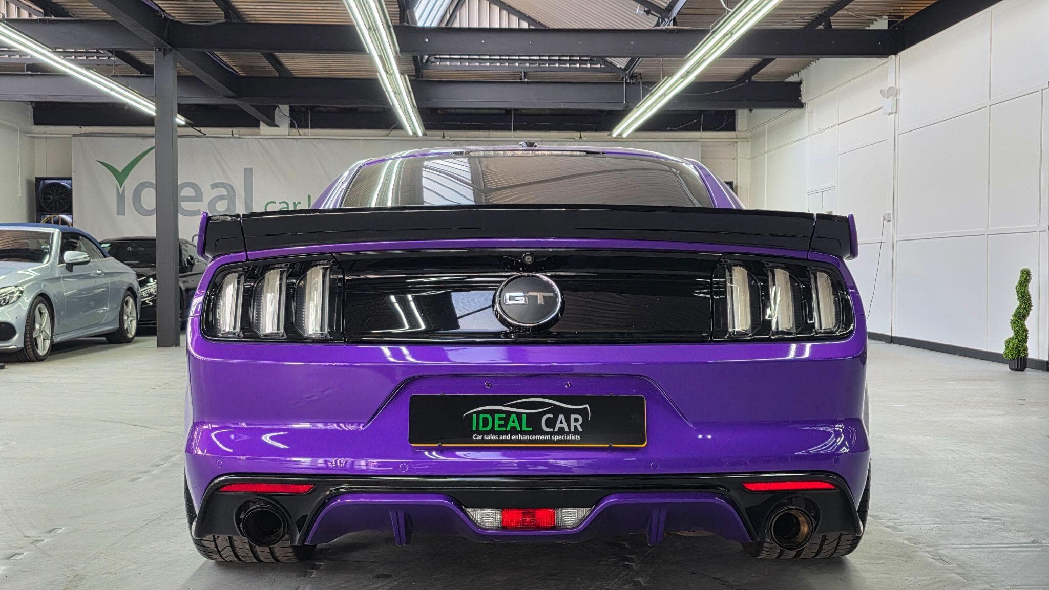 2018 Ford Mustang - Thumbnail 6