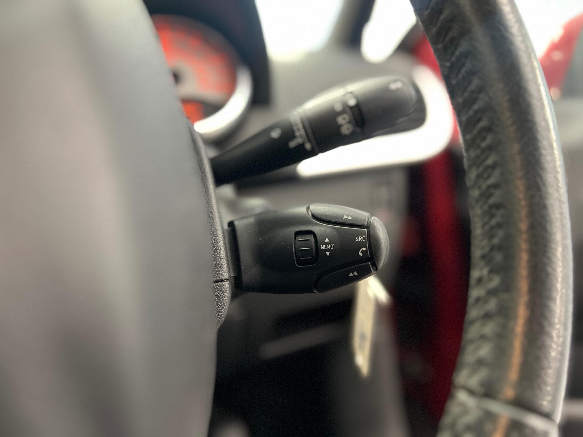 2009 Peugeot 207 - Thumbnail 21
