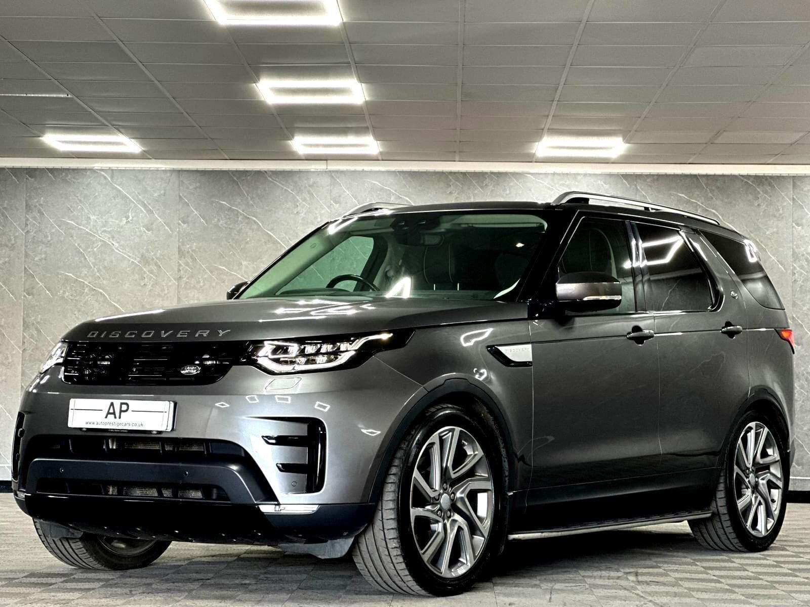 2017 Land Rover Discovery - Thumbnail 18