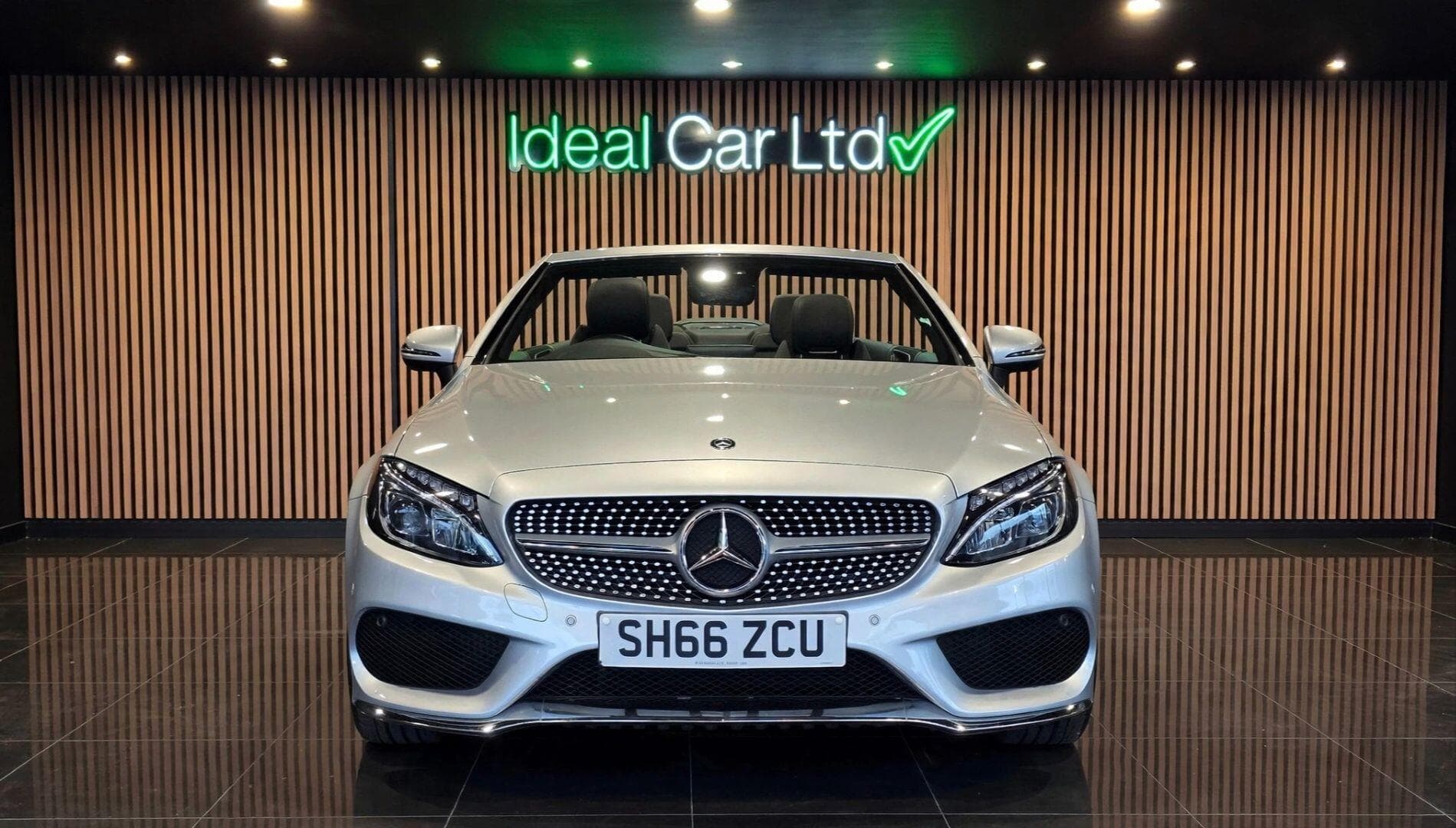 2016 Mercedes-Benz C Class - Image 3