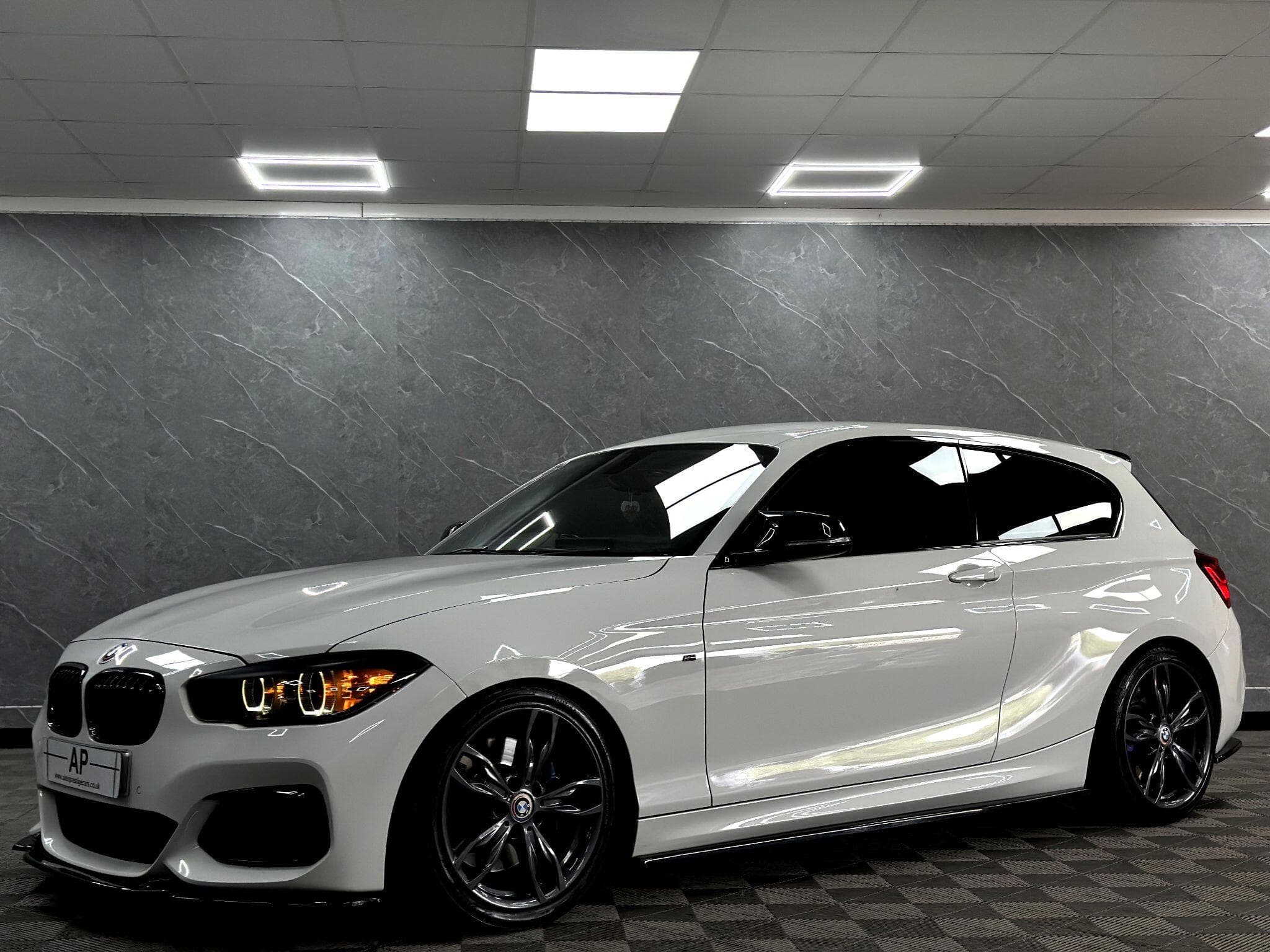 2018 BMW 1 Series - Thumbnail 6