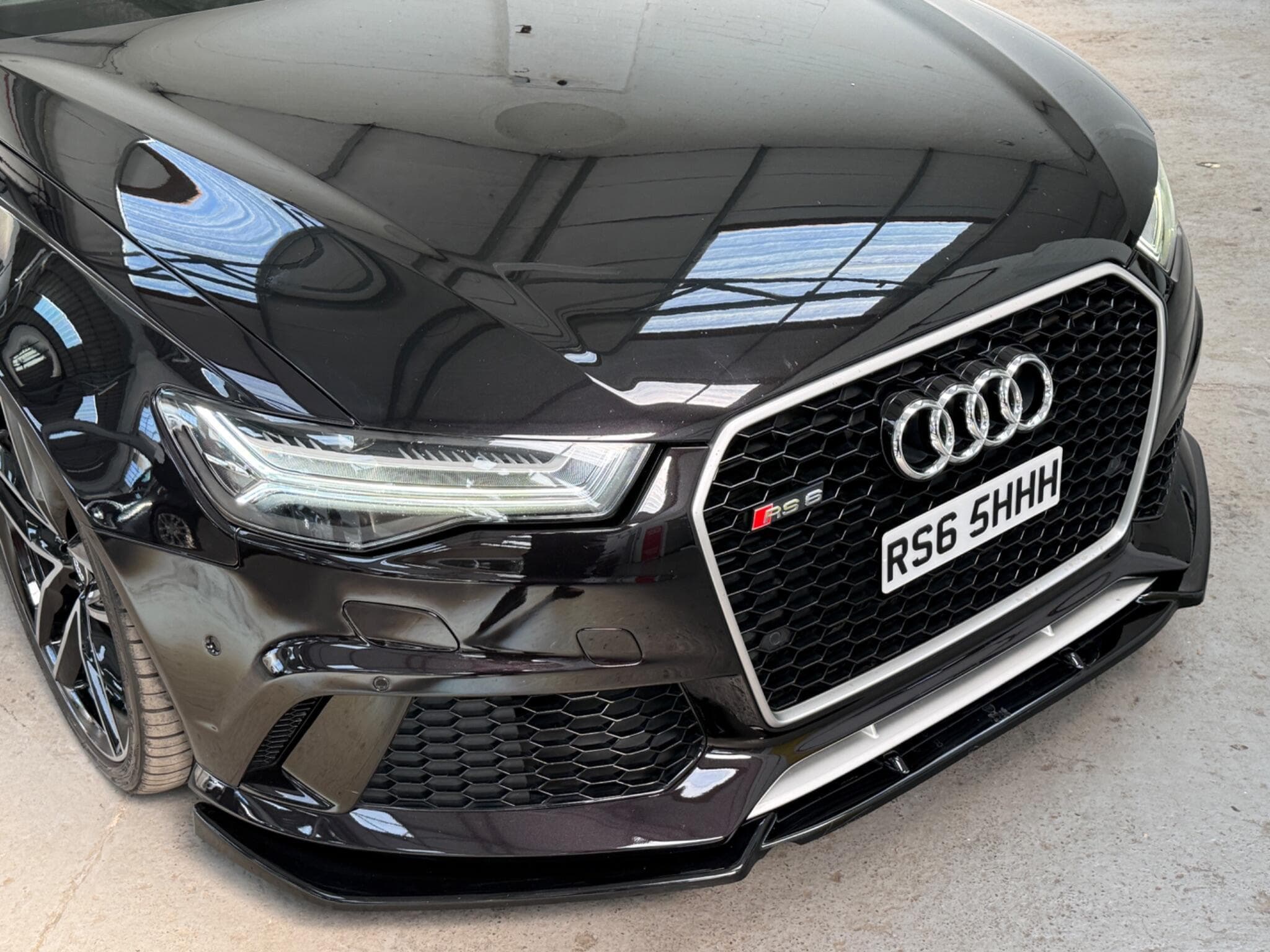 2017 Audi RS6 Avant - Thumbnail 4