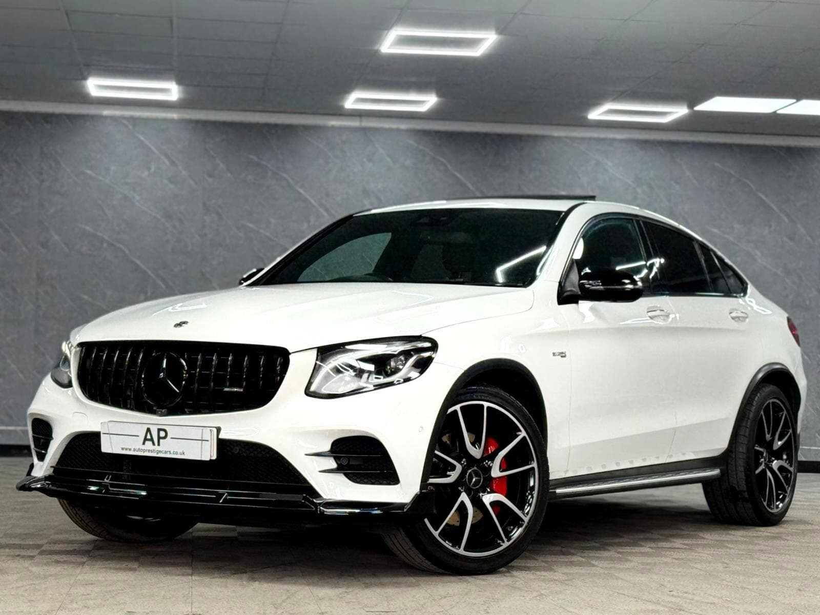 2018 Mercedes-Benz GLC - Thumbnail 11