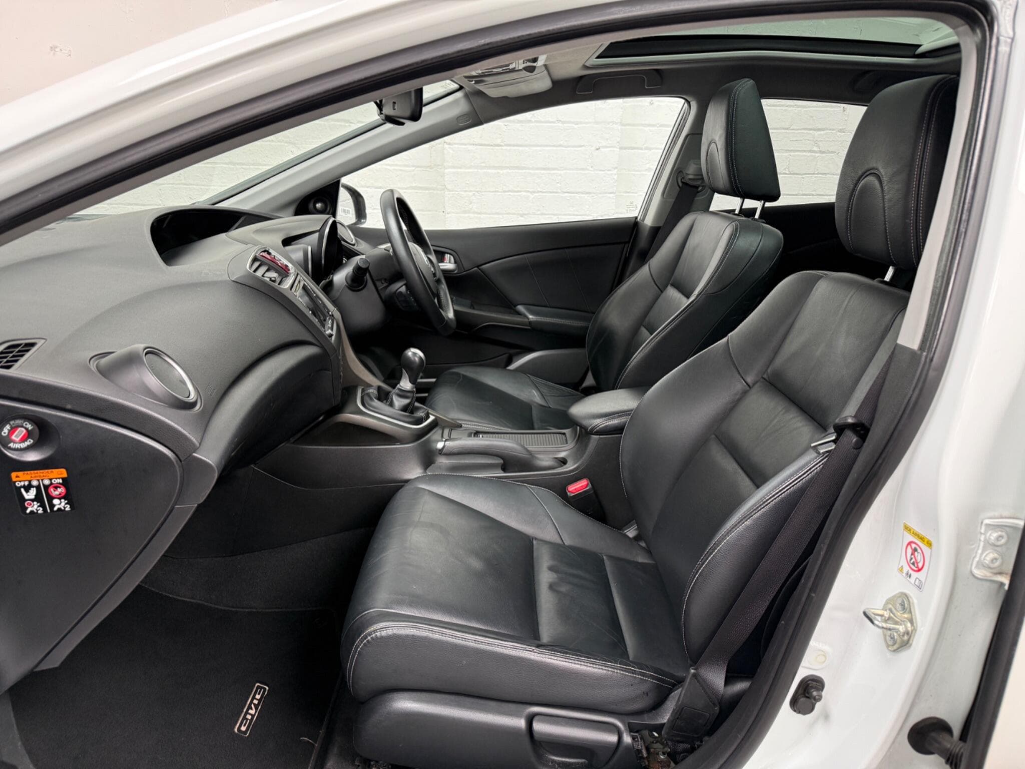 2014 Honda Civic - Thumbnail 25