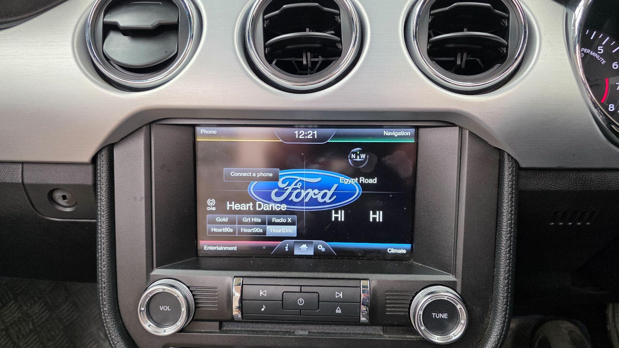 2016 Ford Mustang - Thumbnail 24