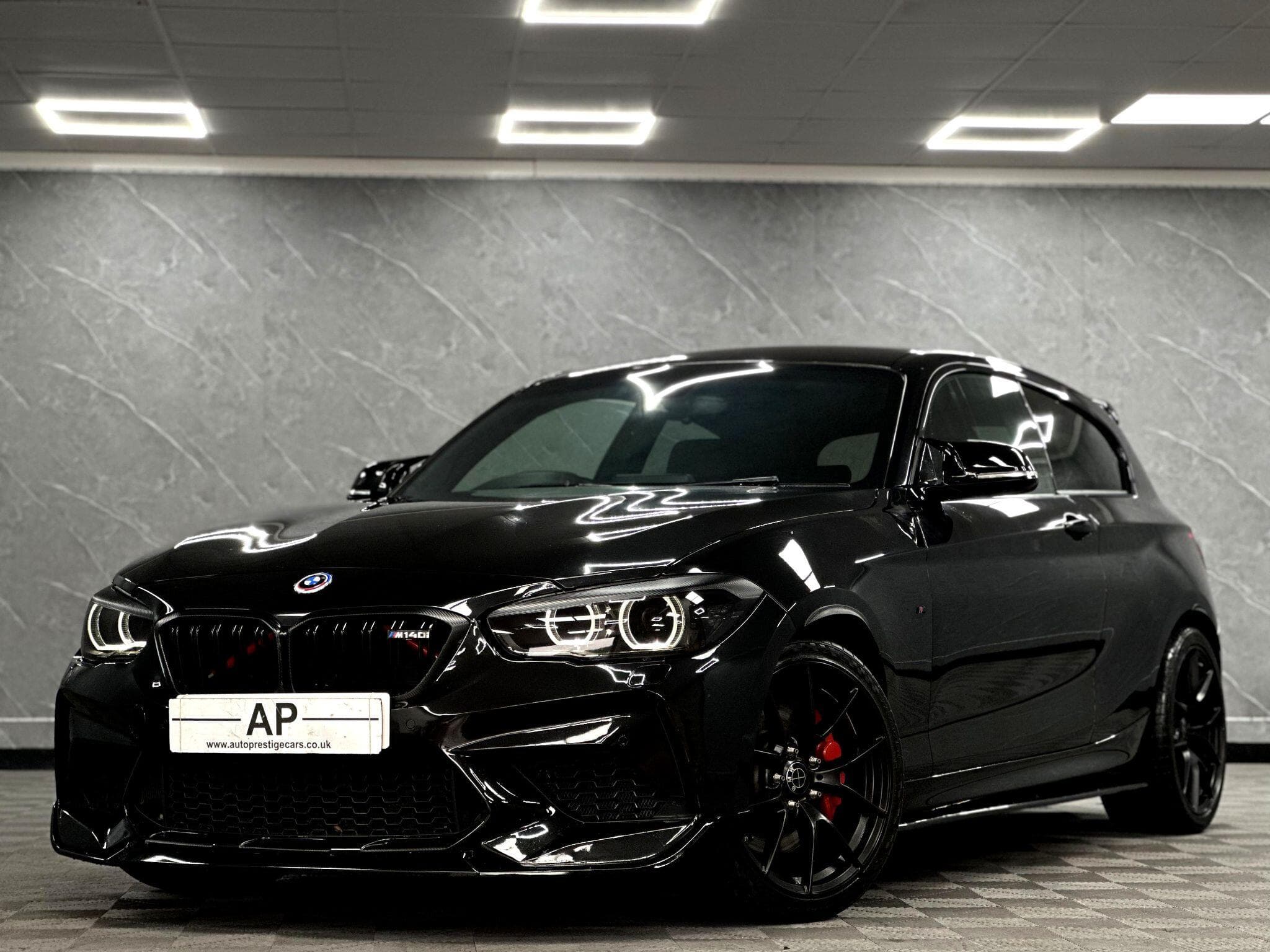 2018 BMW 1 Series - Thumbnail 2