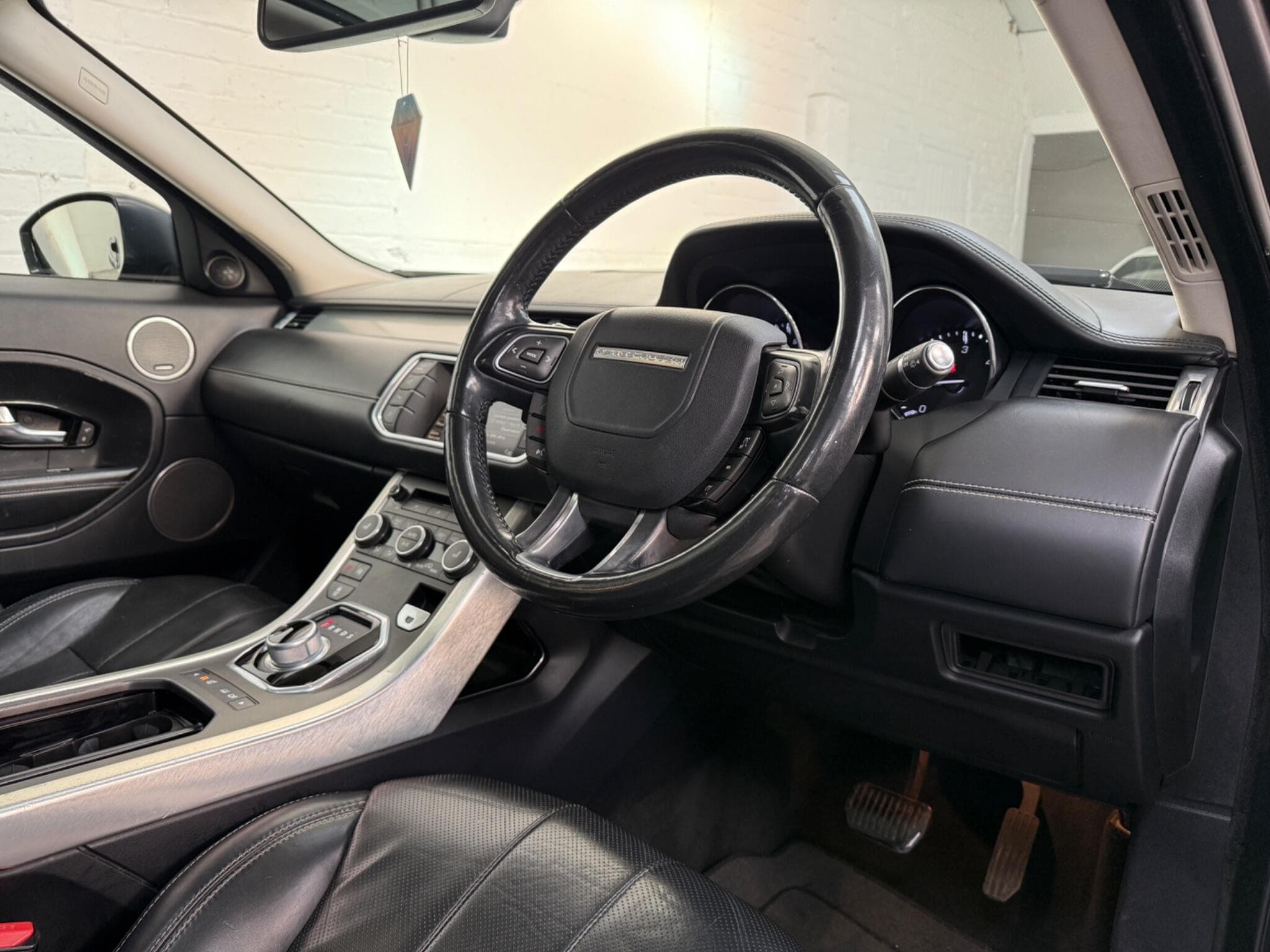 2015 Land Rover Range Rover Evoque - Thumbnail 30