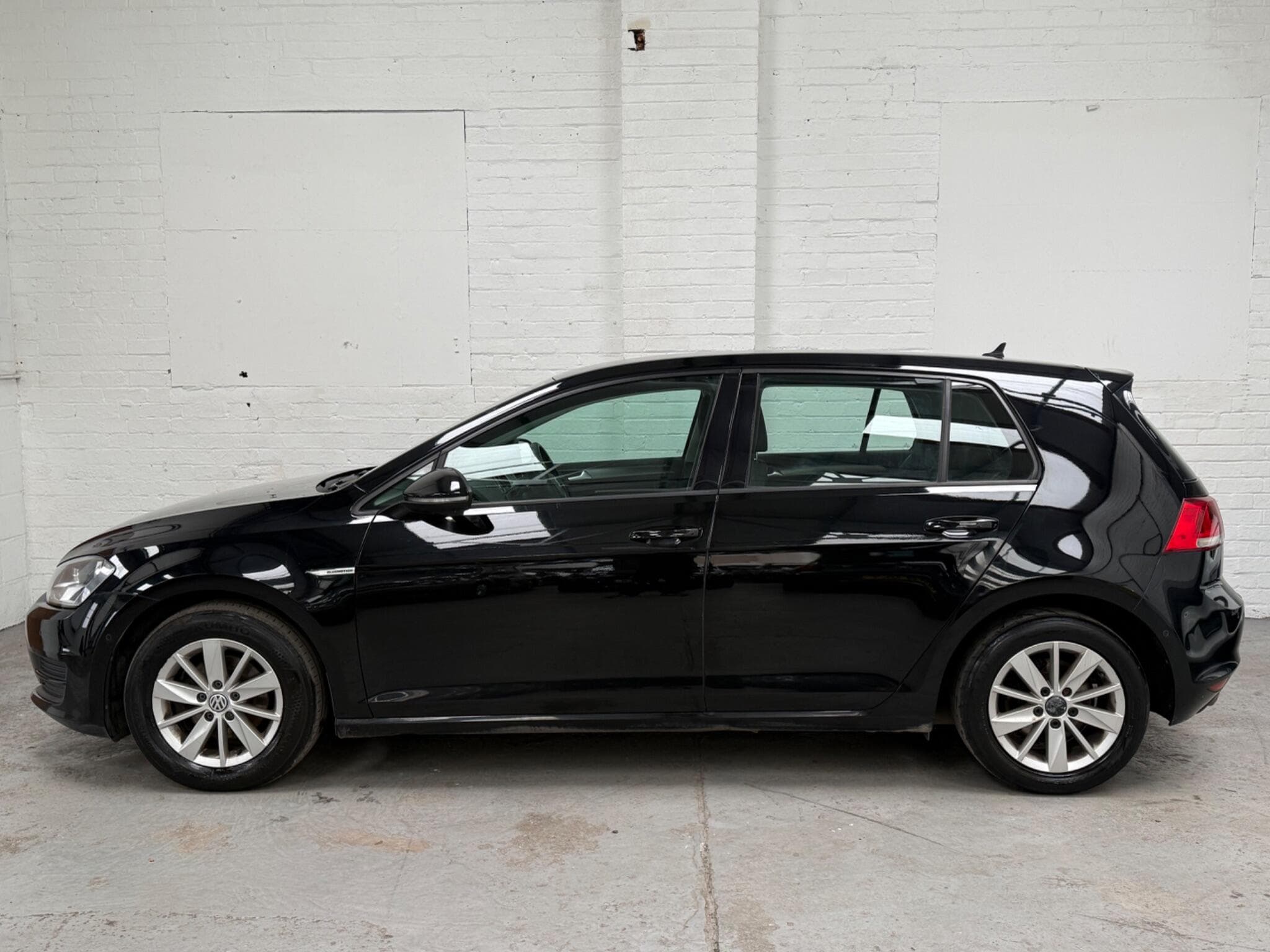 2015 Volkswagen Golf - Thumbnail 11