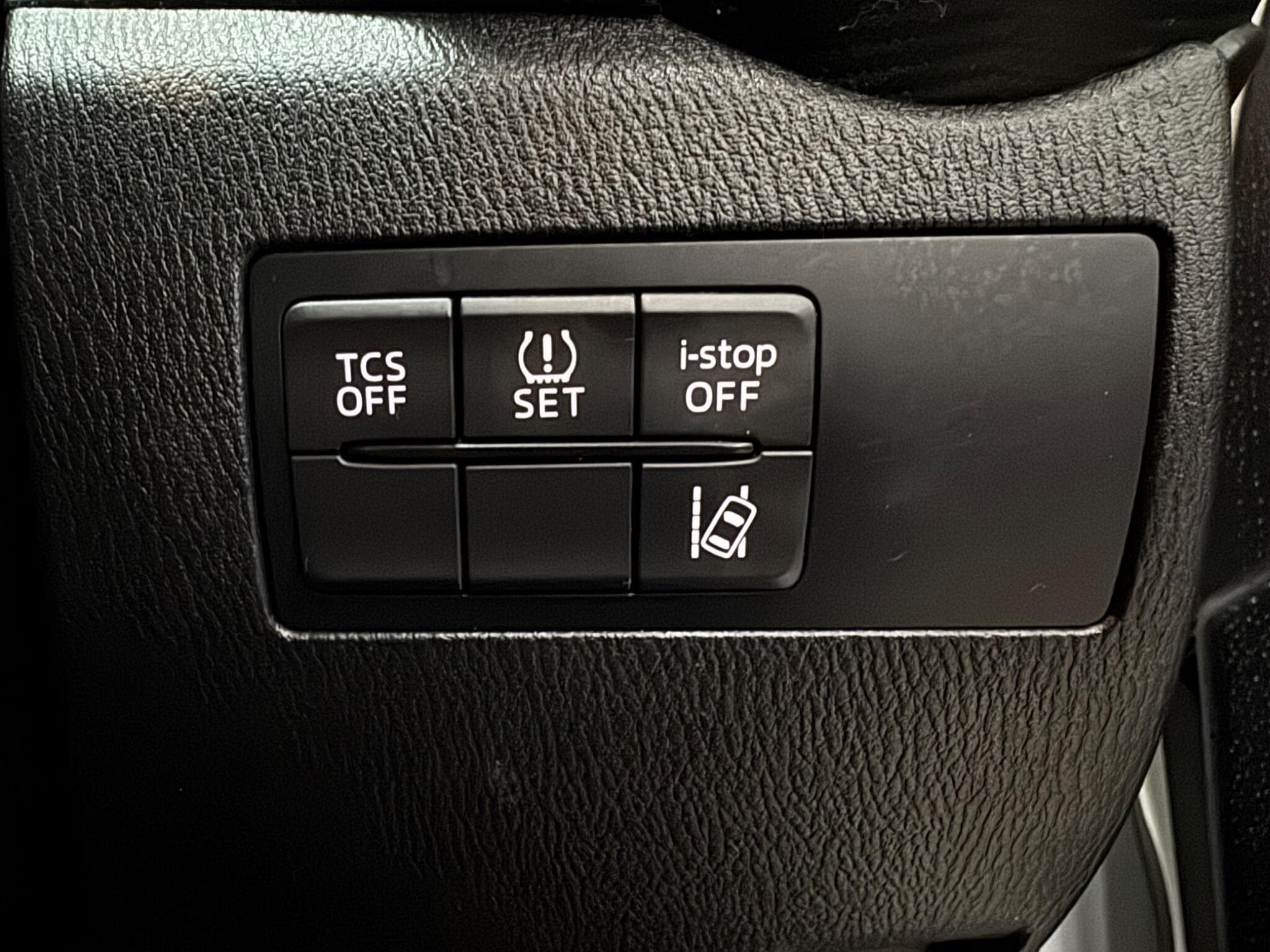 2016 Mazda CX-3 - Thumbnail 24