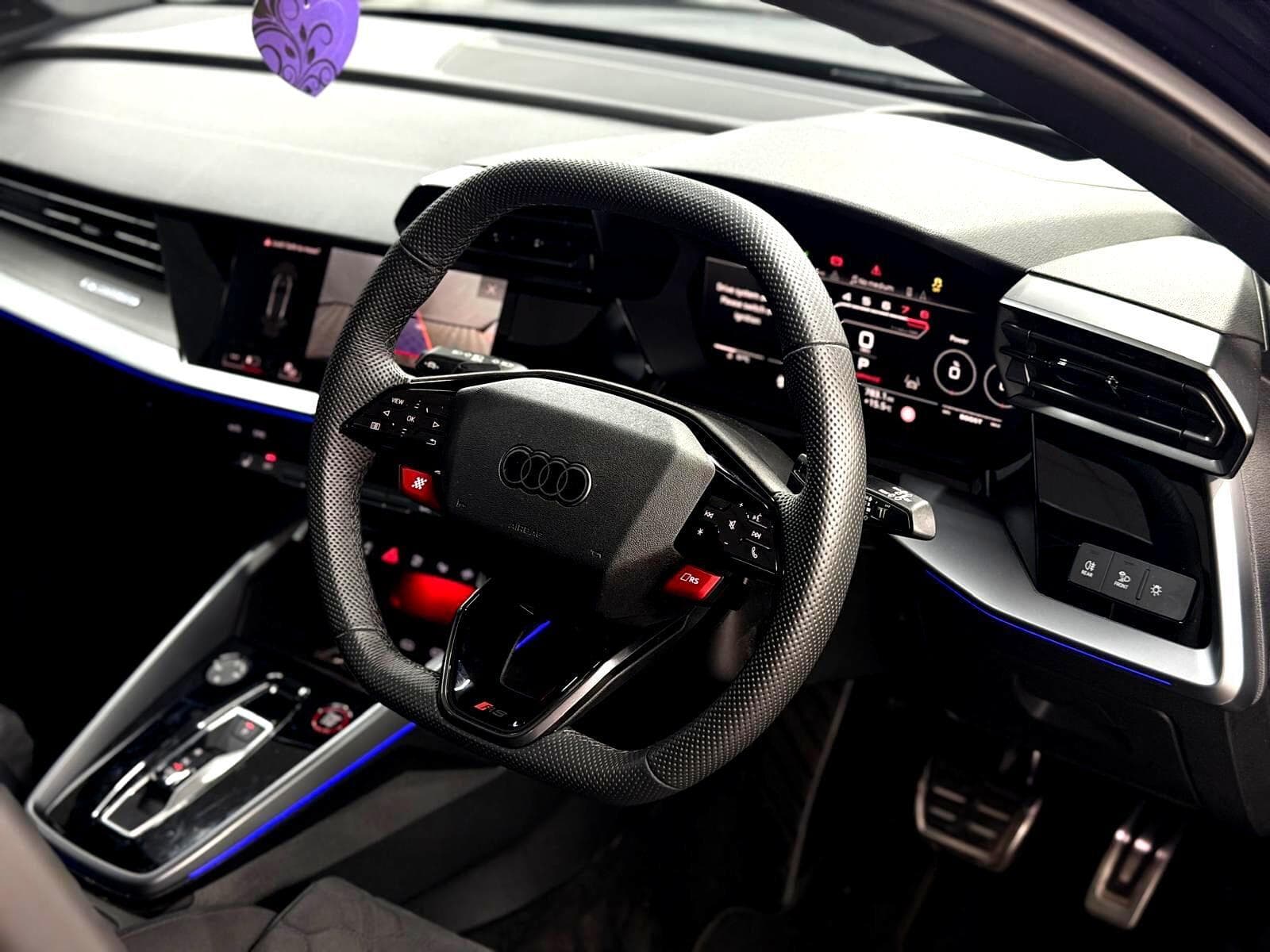 2025 Audi RS3 - Thumbnail 40