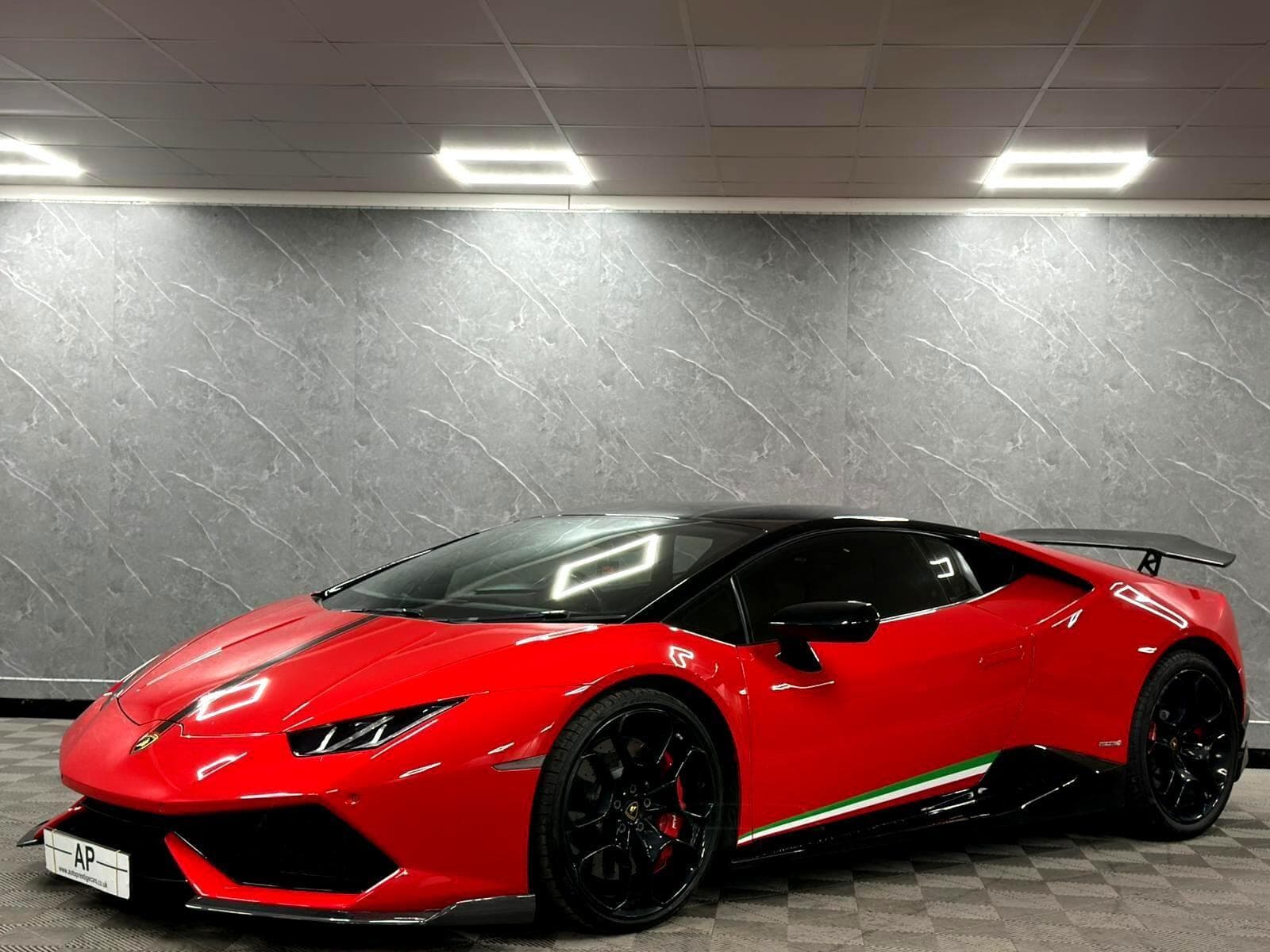 2014 Lamborghini Huracan - Thumbnail 24