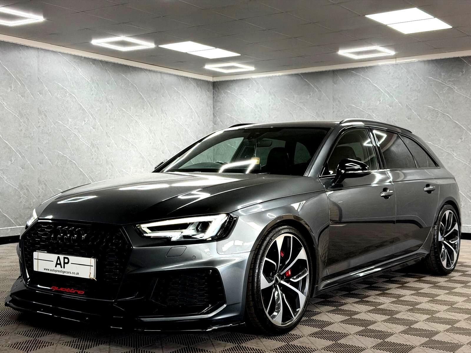2018 Audi RS4 Avant - Thumbnail 18