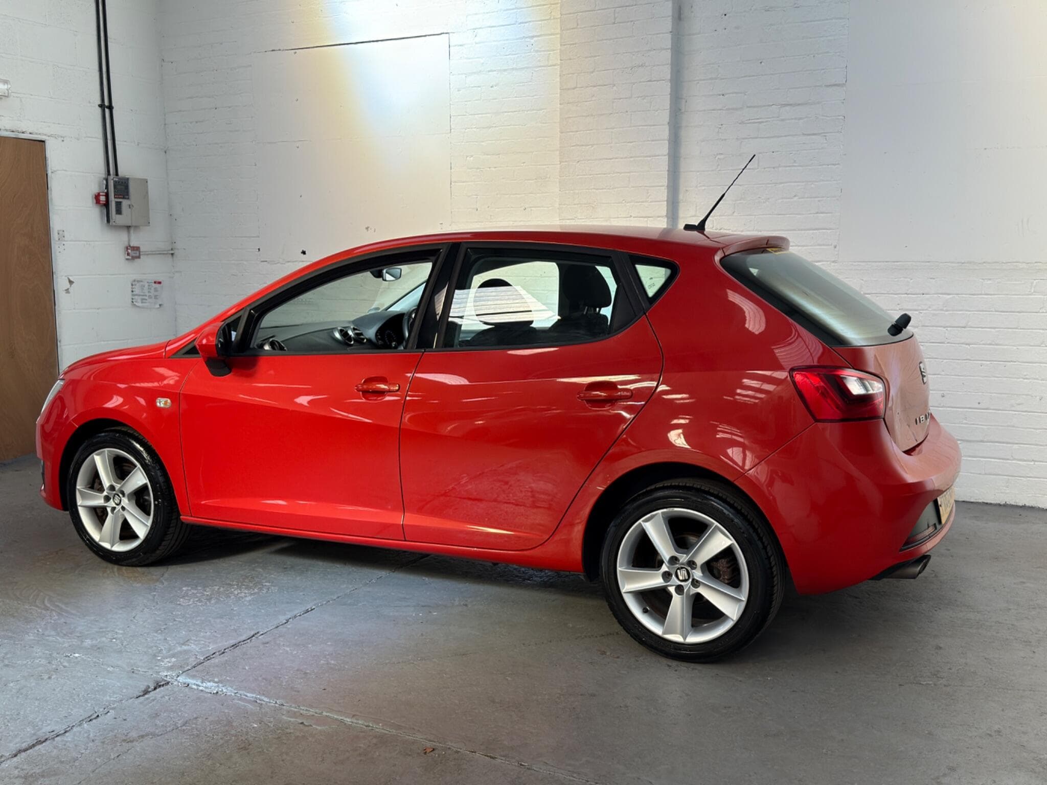 2015 SEAT Ibiza - Thumbnail 14