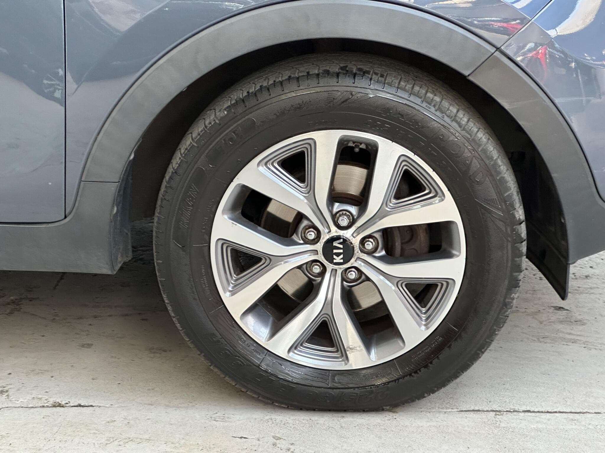 2016 Kia Sportage - Thumbnail 25