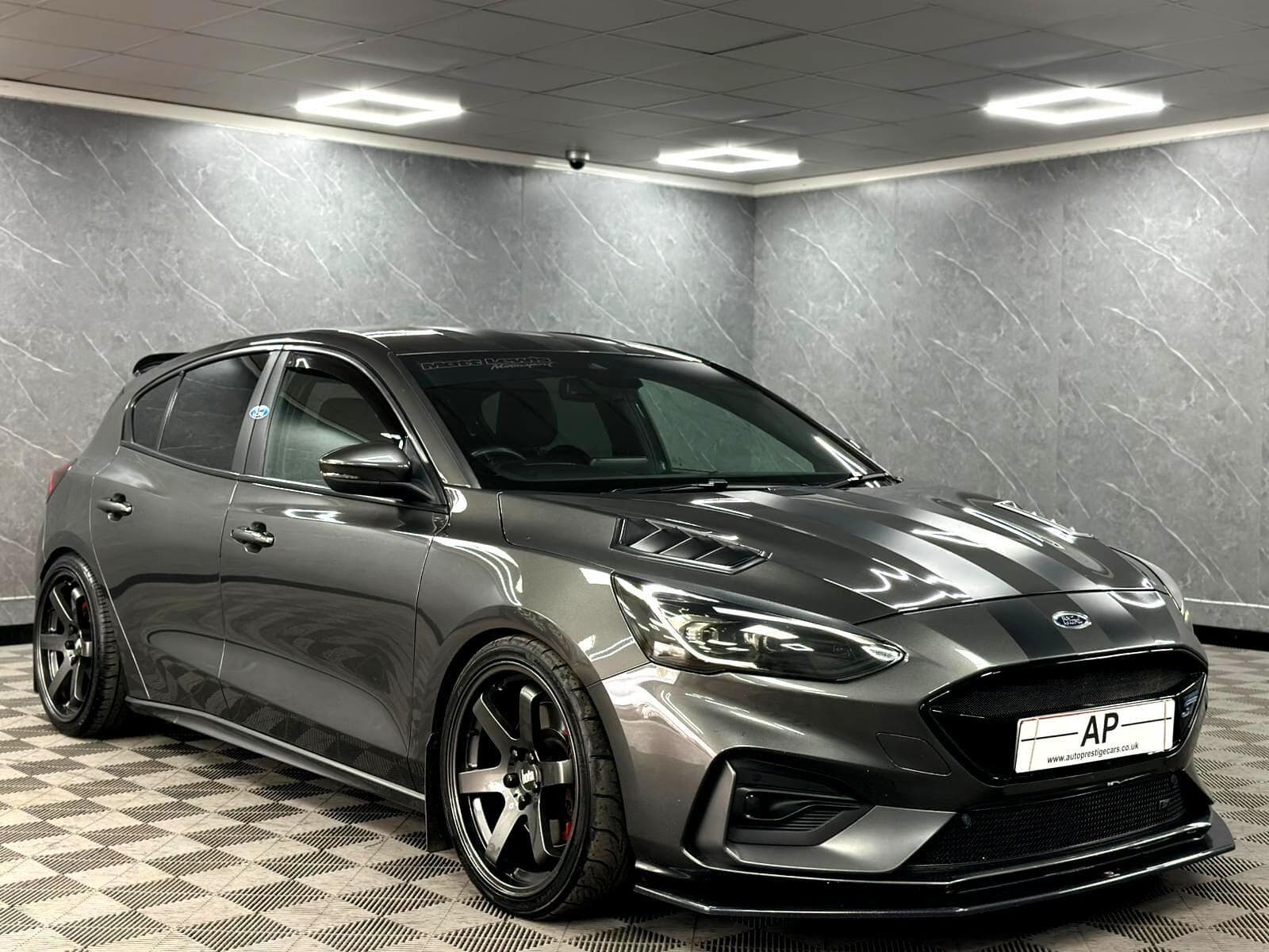 2020 Ford Focus - Thumbnail 33