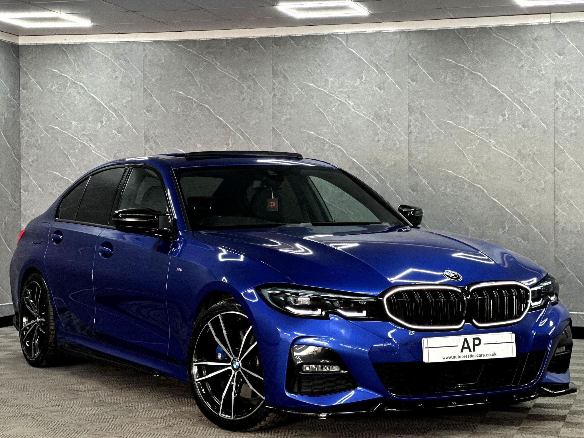 2019 BMW 3 Series - Thumbnail 26