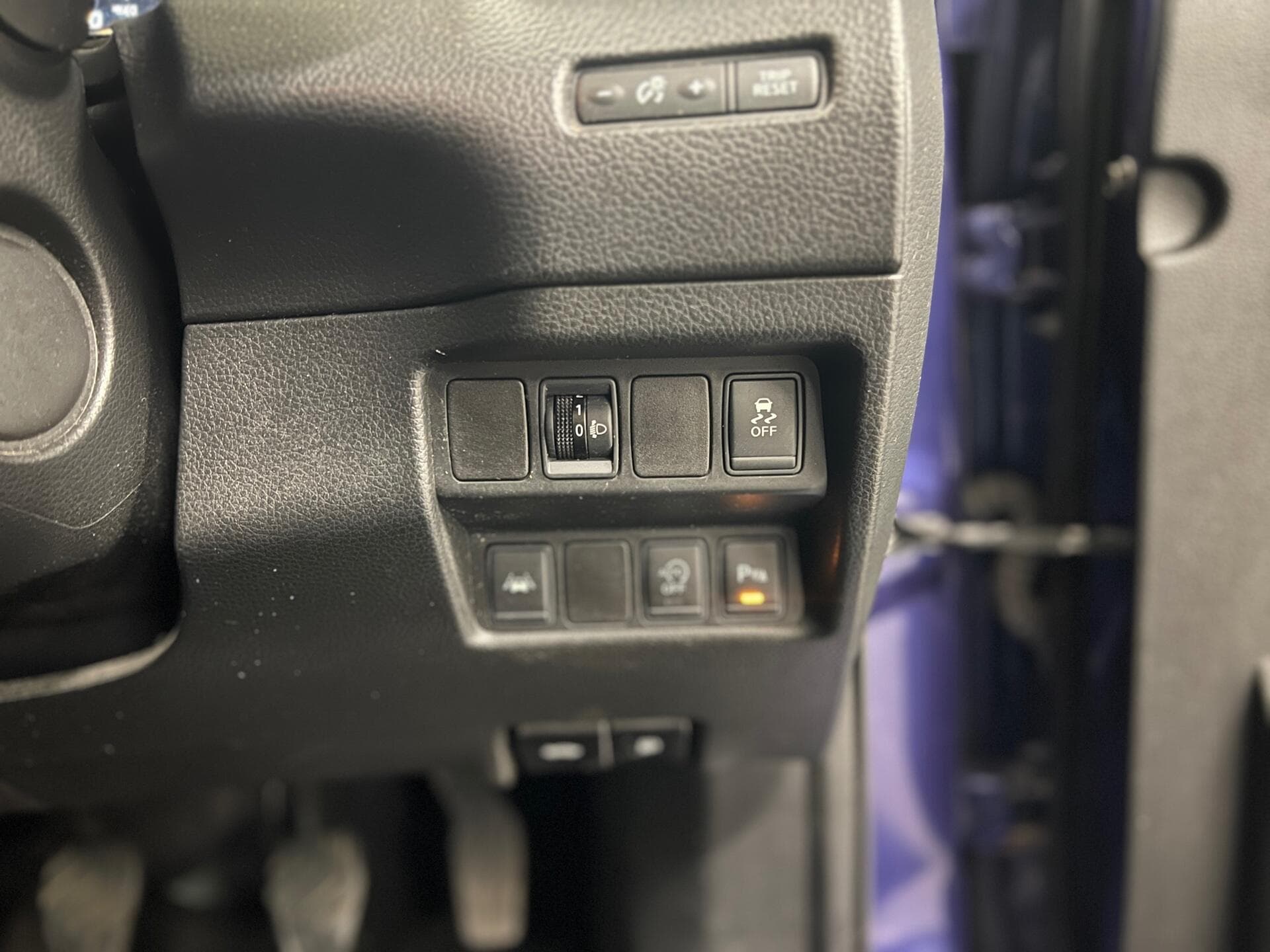 2015 Nissan Qashqai - Thumbnail 35