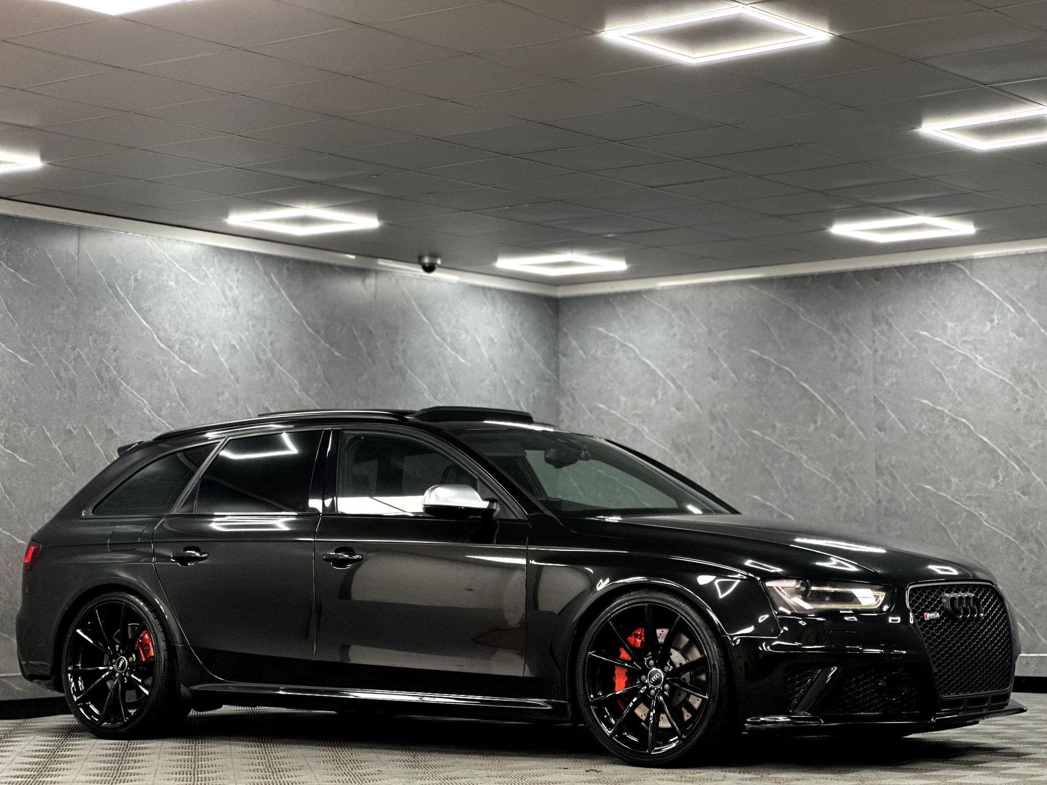 2013 Audi RS4 Avant - Thumbnail 37