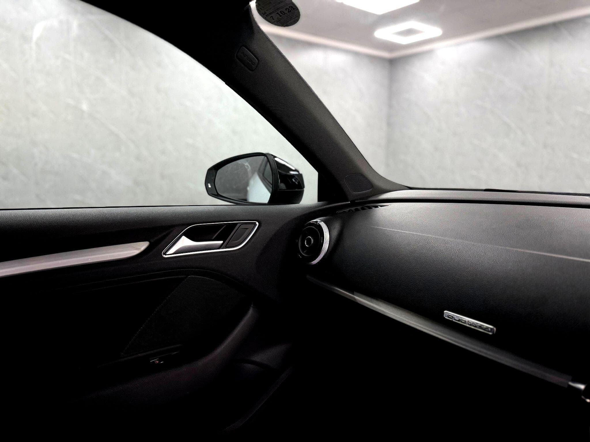 2015 Audi S3 - Thumbnail 38