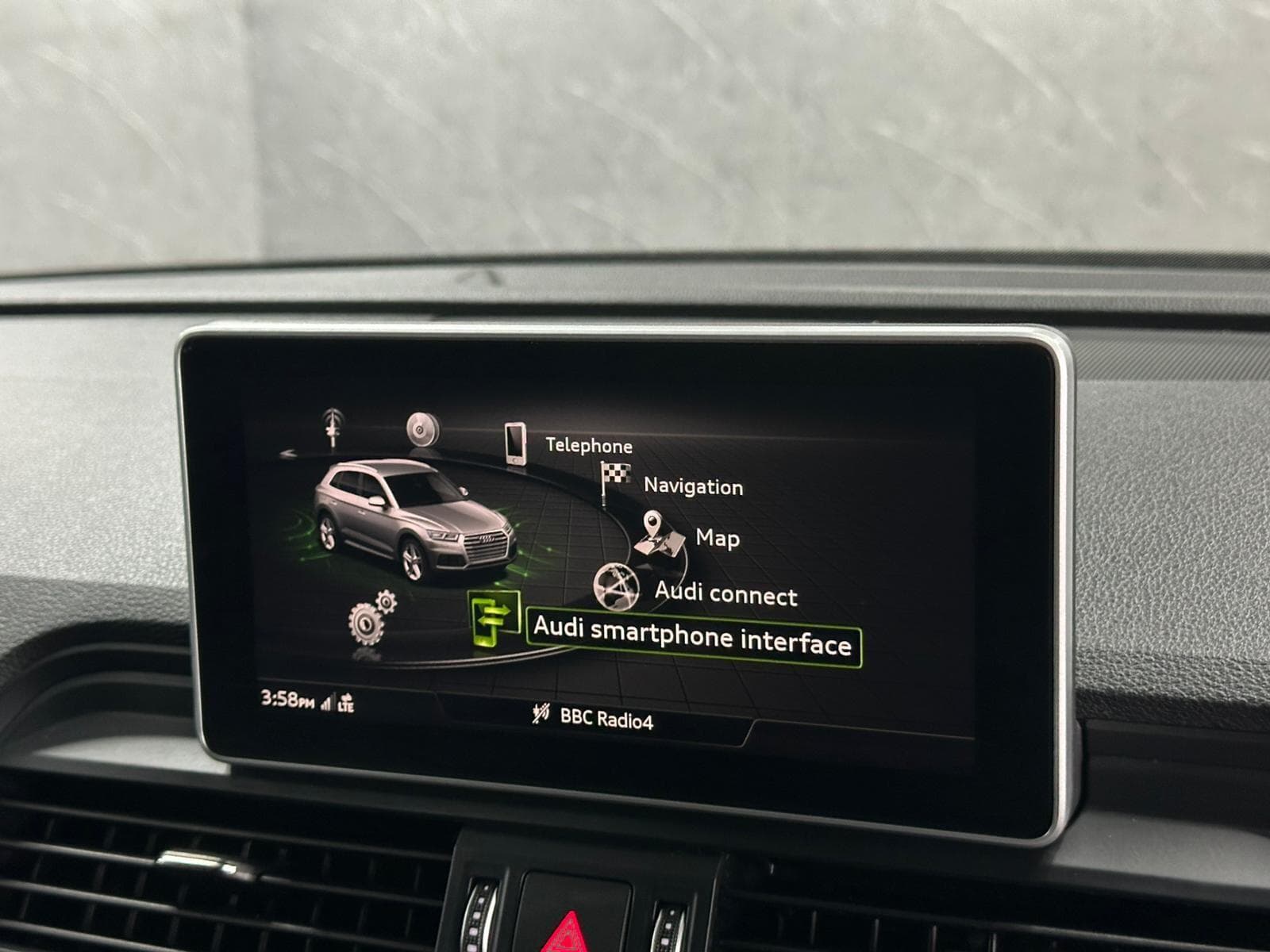 2017 Audi SQ5 - Thumbnail 40