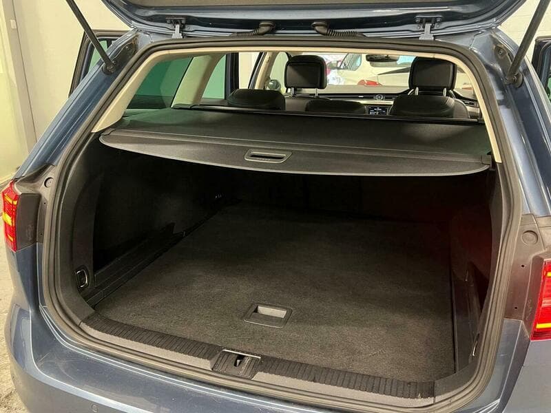 2015 Volkswagen Passat - Thumbnail 52