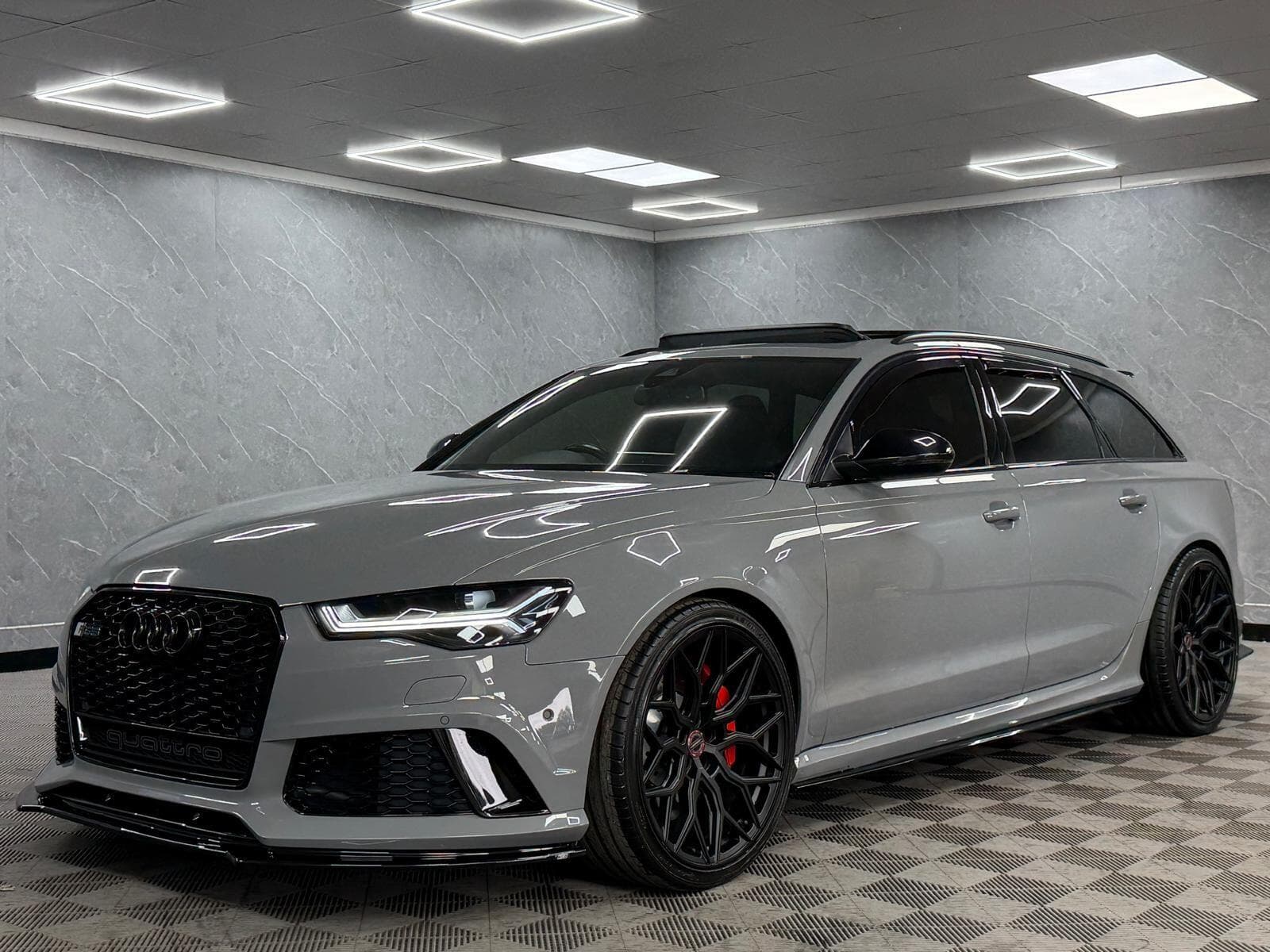 2016 Audi RS6 Avant - Thumbnail 18