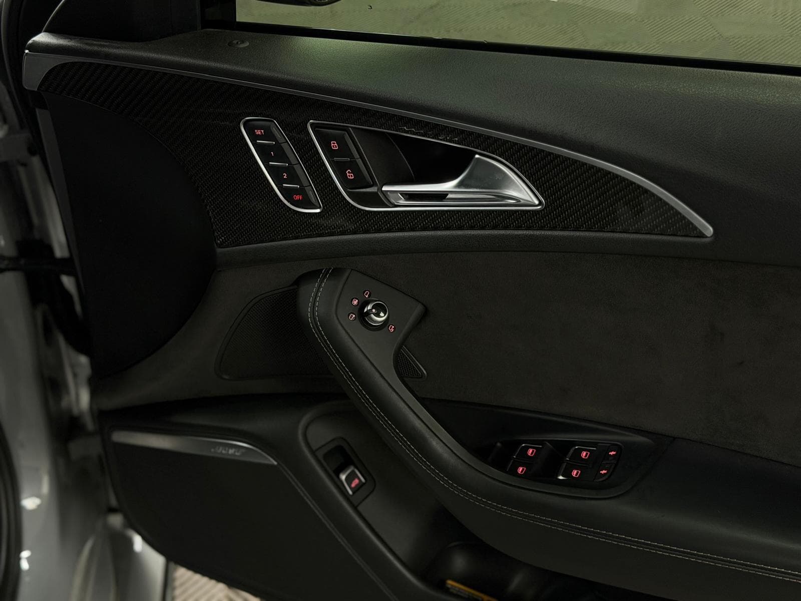 2016 Audi RS6 Avant - Thumbnail 54