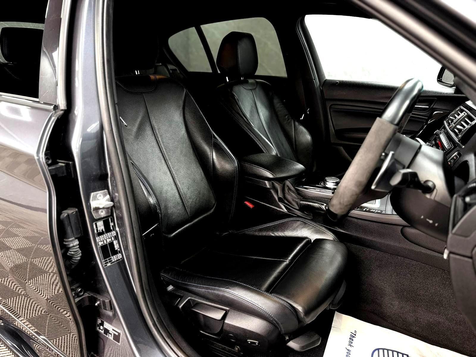 2018 BMW 1 Series - Thumbnail 55