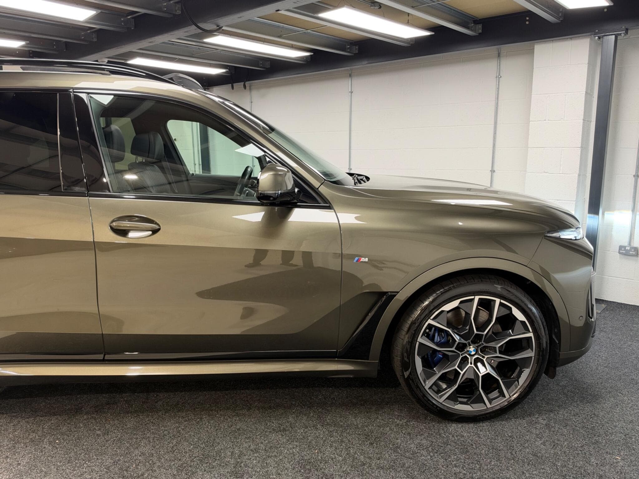 2024 BMW X7 - Thumbnail 10