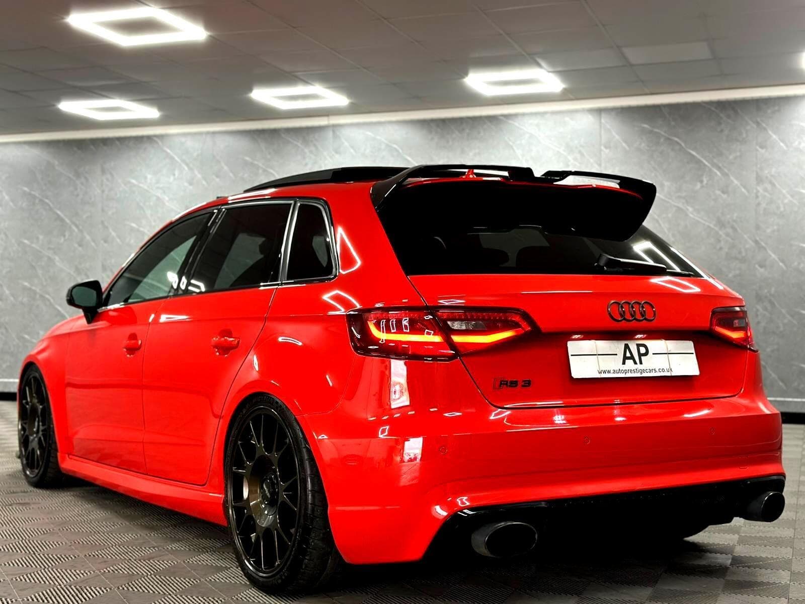 2016 Audi RS3 - Thumbnail 34