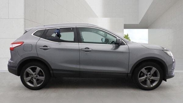 2014 Nissan Qashqai - Thumbnail 6