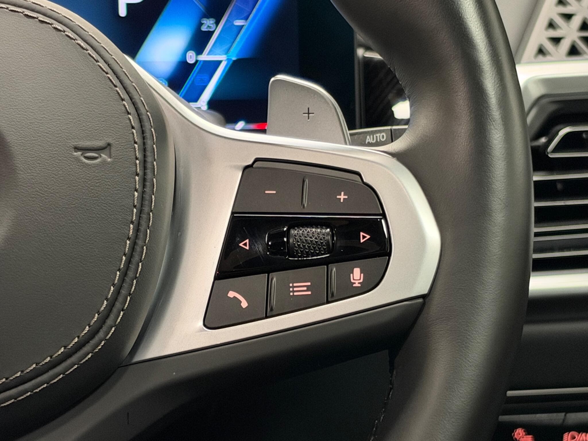 2024 BMW X7 - Thumbnail 31