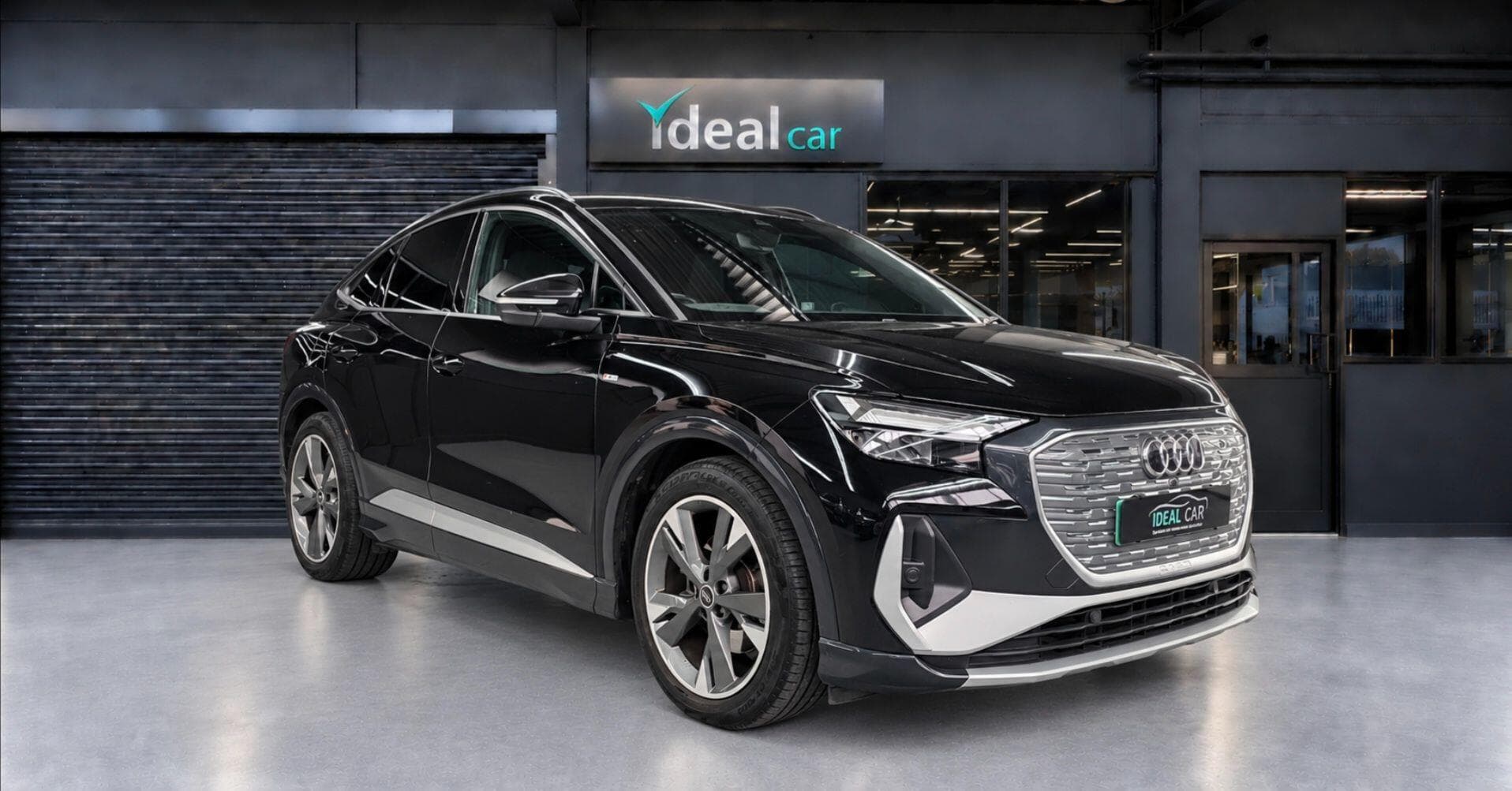 2022 Audi Q4 e-tron - Thumbnail 6
