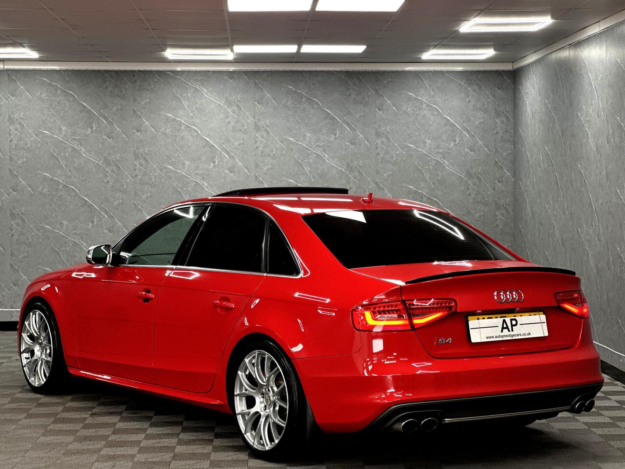 2015 Audi S4 - Thumbnail 18