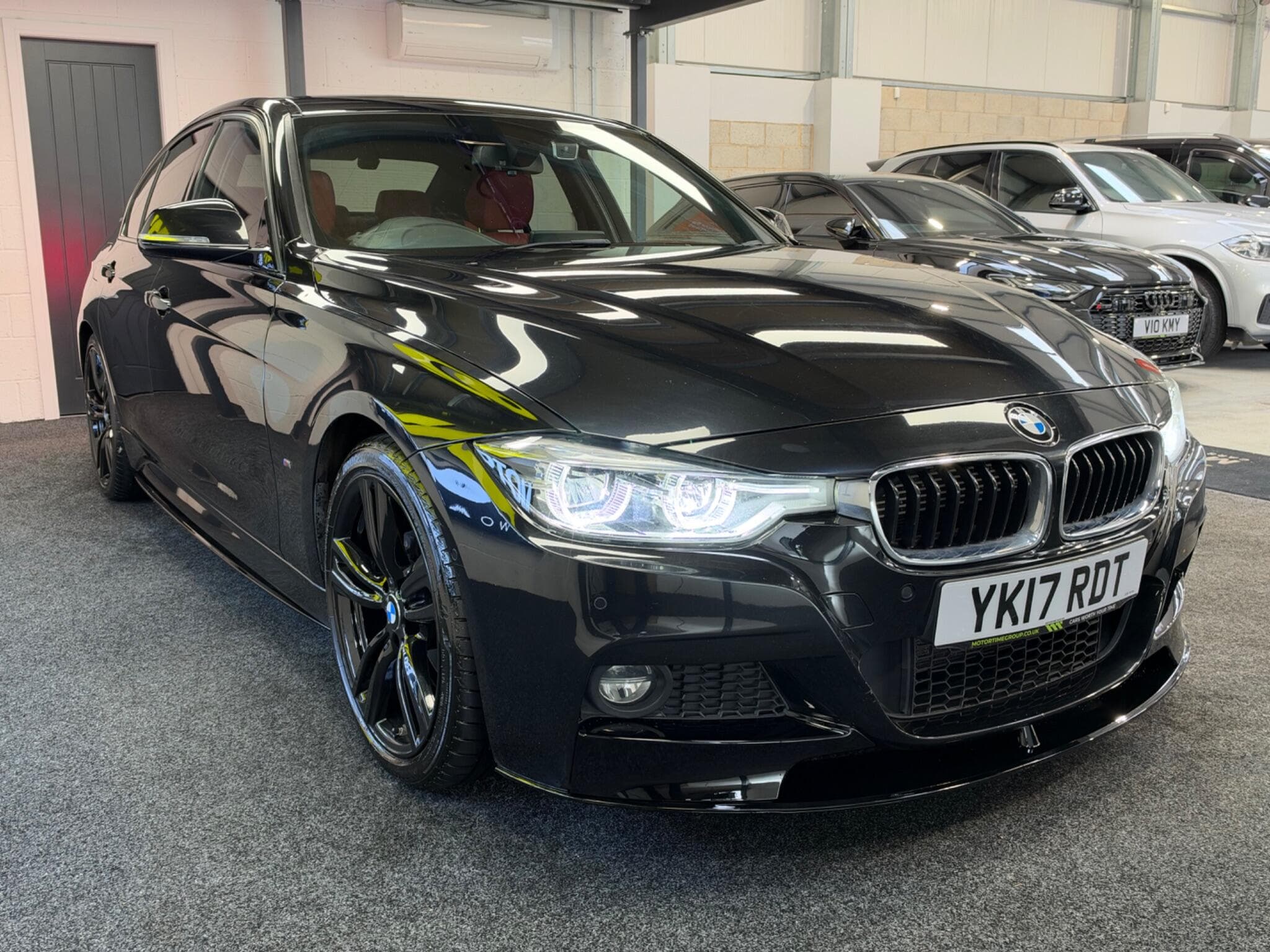 2017 BMW 3 Series - Thumbnail 11