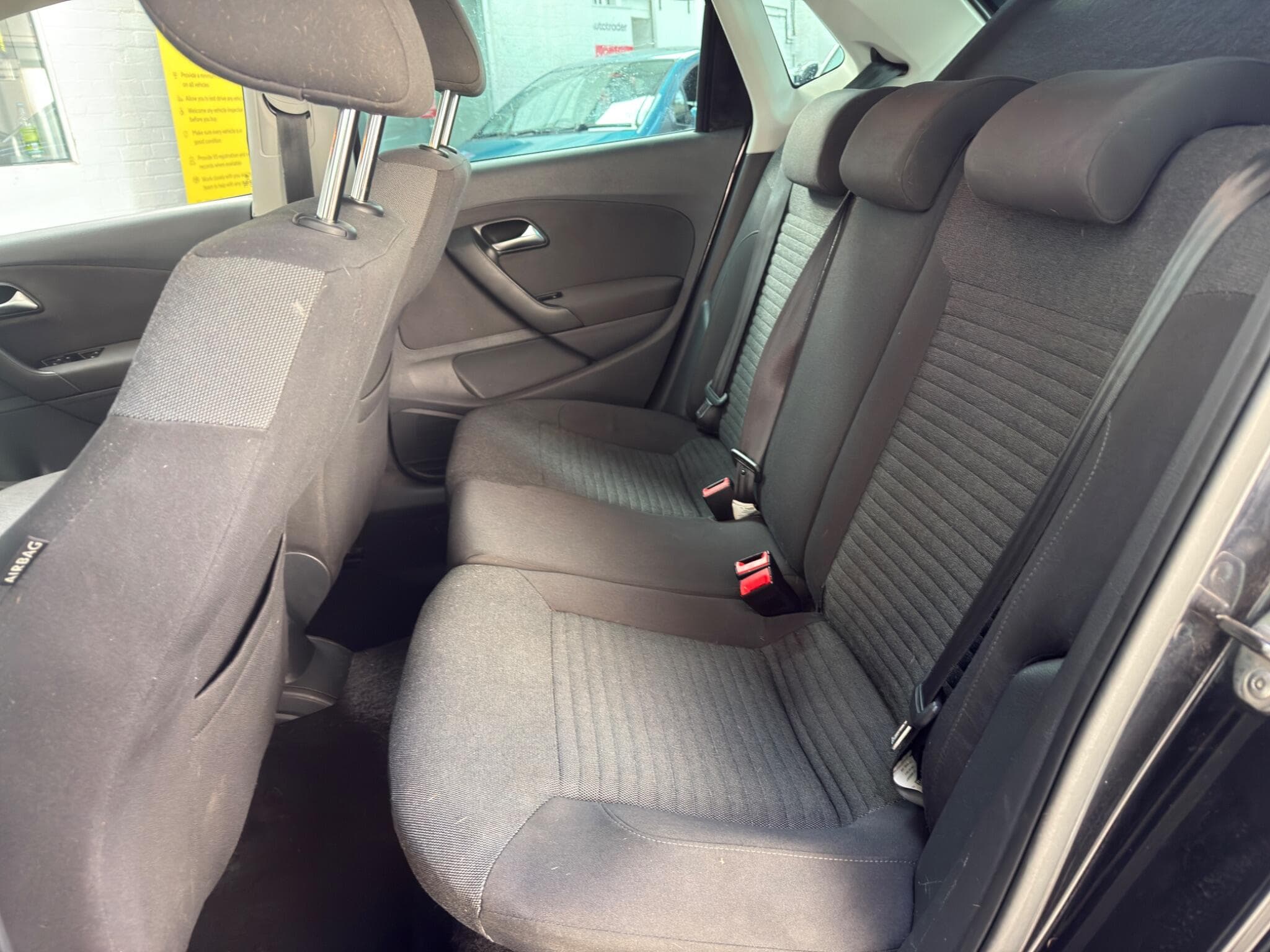 2013 Volkswagen Polo - Thumbnail 14