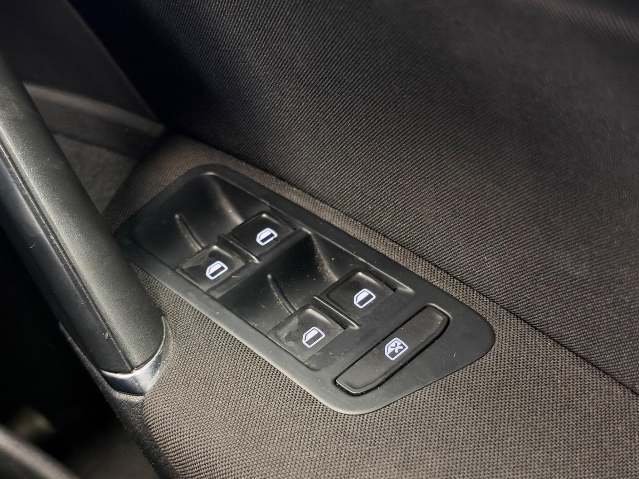 2014 Volkswagen Golf - Thumbnail 22